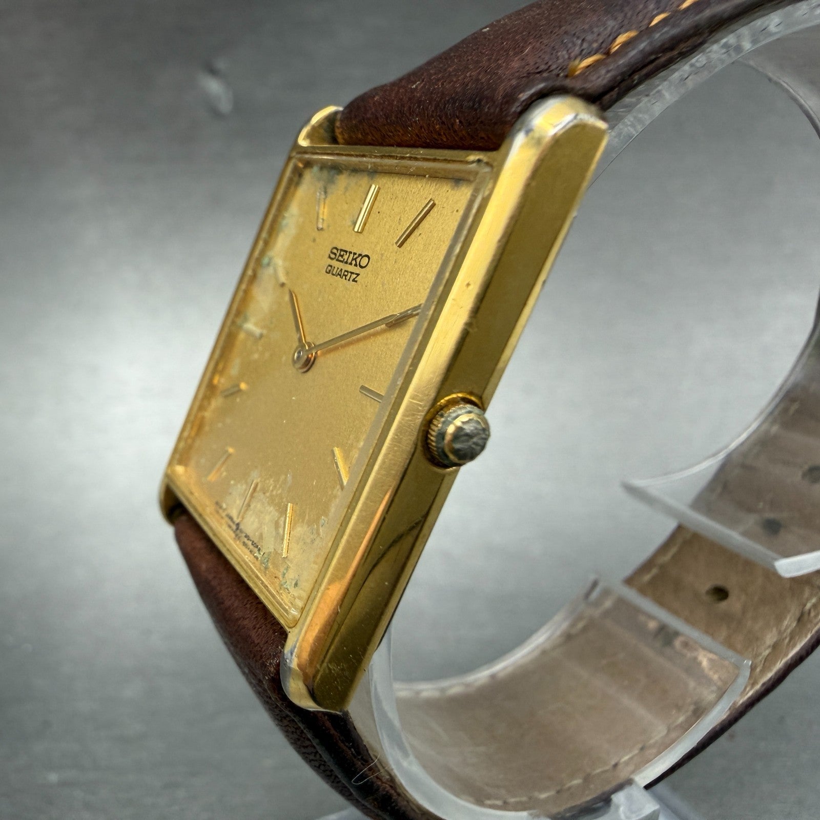 Seiko Tank Watch Men 25mm Champagne Dial Gold Tone Rectangle 5y30-5069 New BattH2