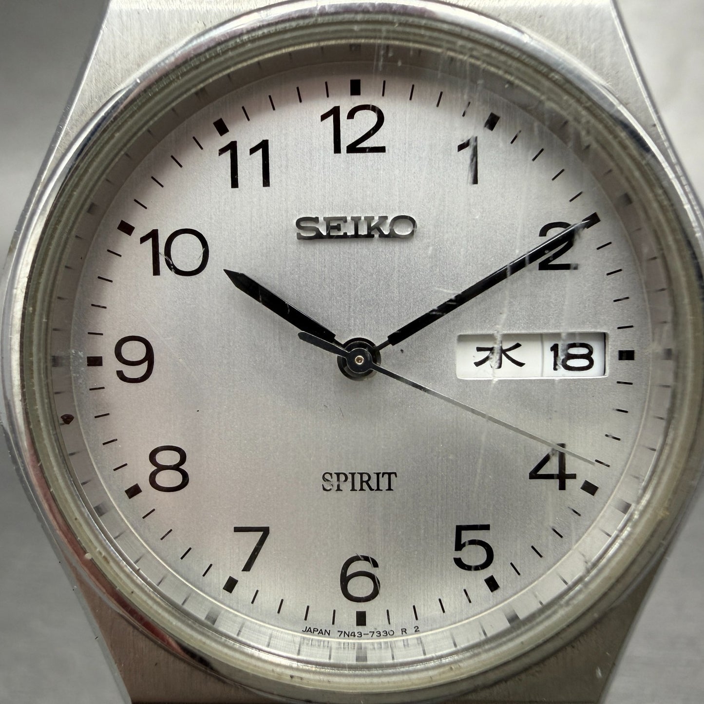 Seiko Spirit Watch Men 35mm Silver Dial Silver Tone Daydate 7N43-7180 NewBattery1
