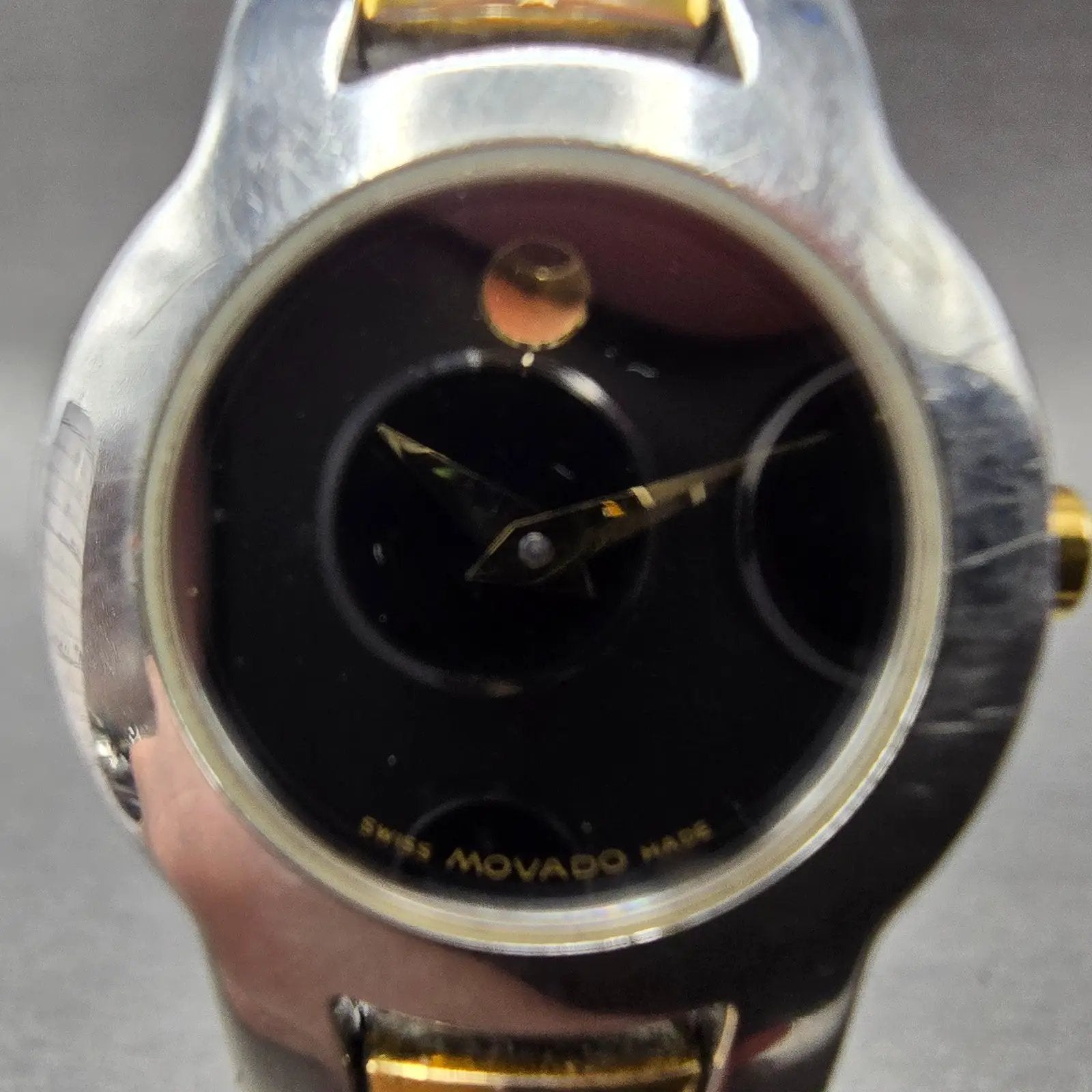 Movado Amorosa Watch Women 24mm Black Dial Two Tone Round 81 E4 1842 New Battery1