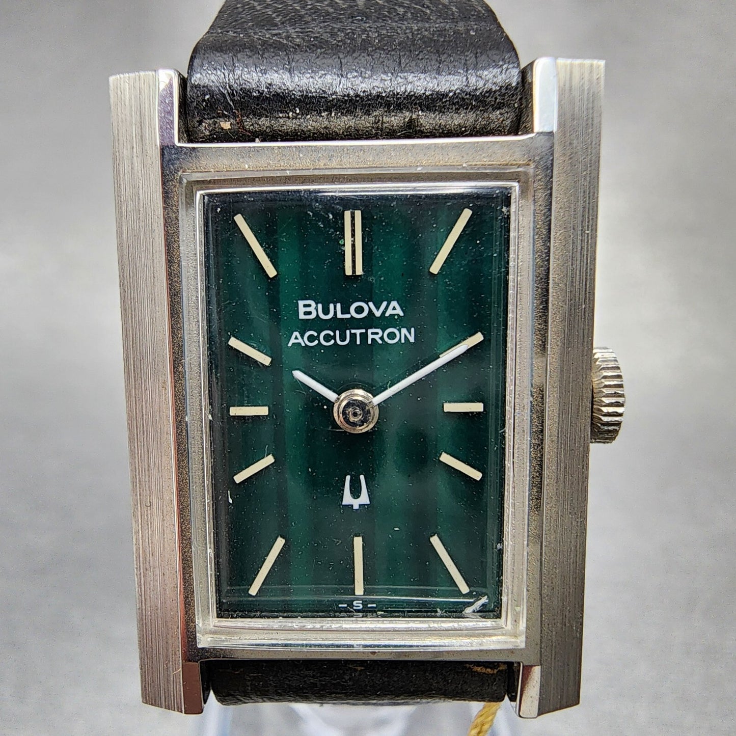 Bulova Accutron Tank Watch Women 20mm Green Dial Steel Rectangle 21903 NOS PARTS3