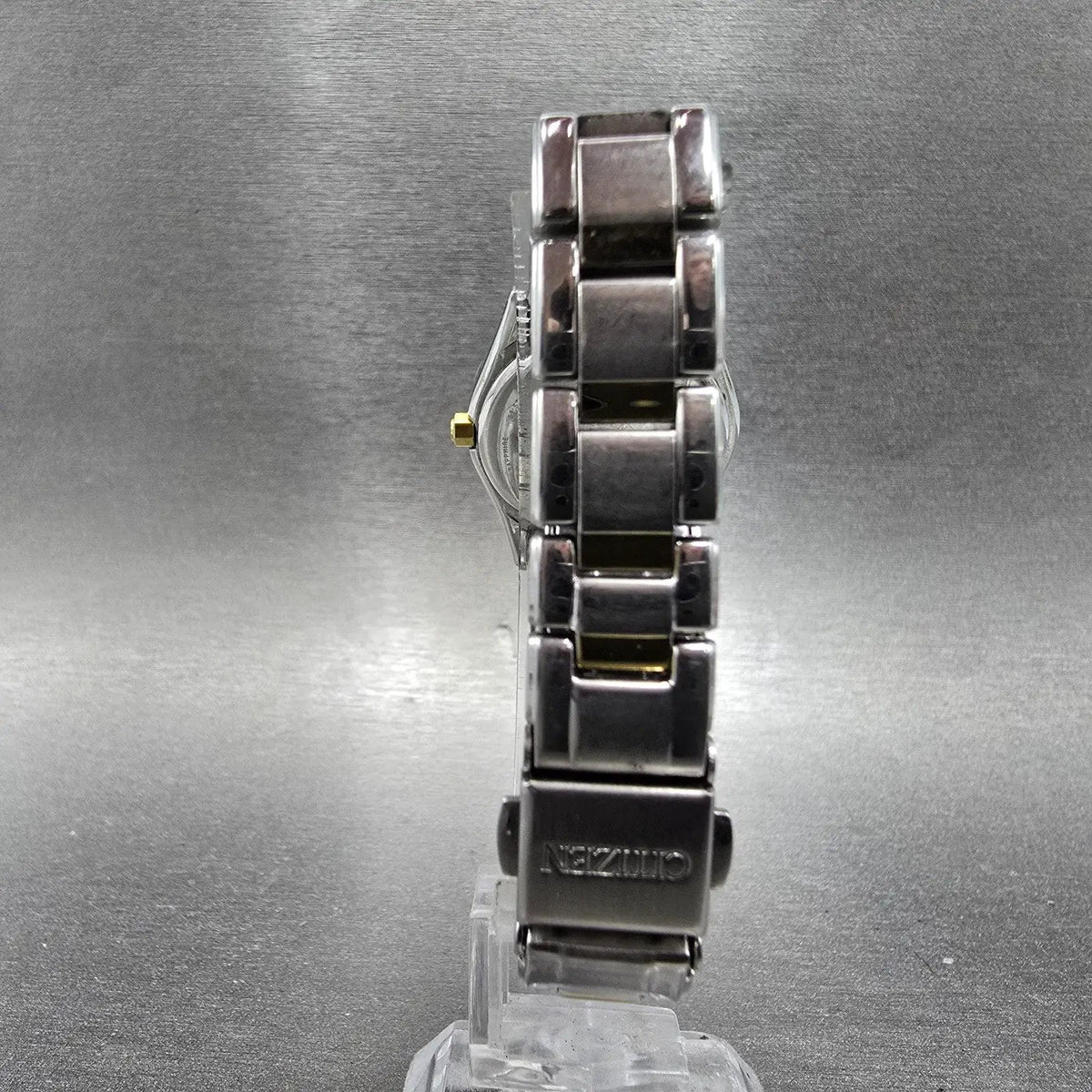 Citizen Eco-Drive Watch Women 26mm MOP Dial Two Tone Date E013-S076412 Runs 37
