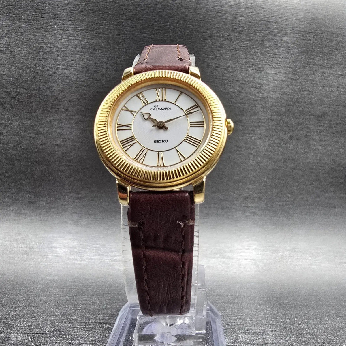 Seiko Lespoir Watch Women 25mm White Dial Gold Tone Round 1F20-0F80 New Battery5