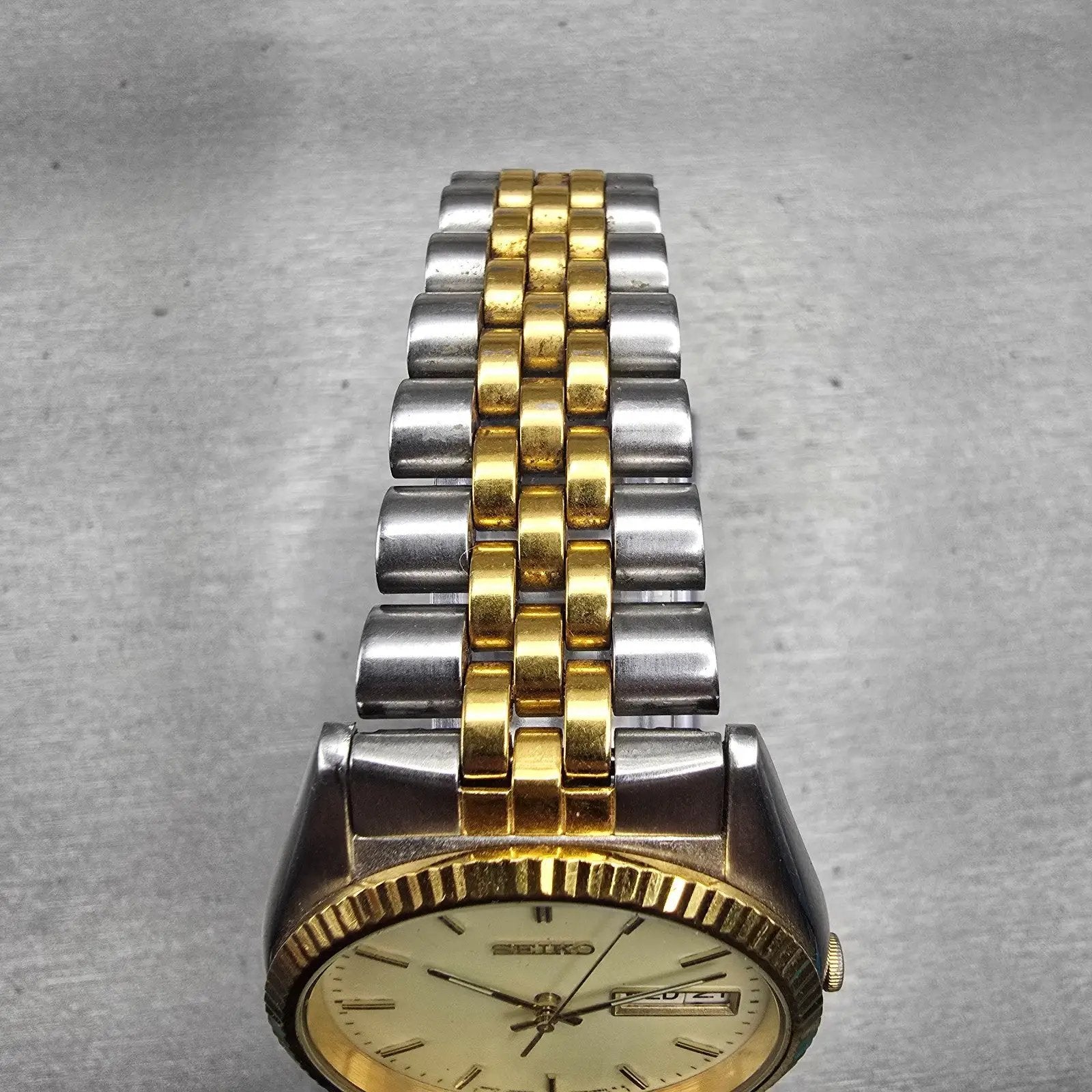 Seiko President Watch Men 36mm Cream Dial Two Tone Daydate 7N43-8111 New Battery6