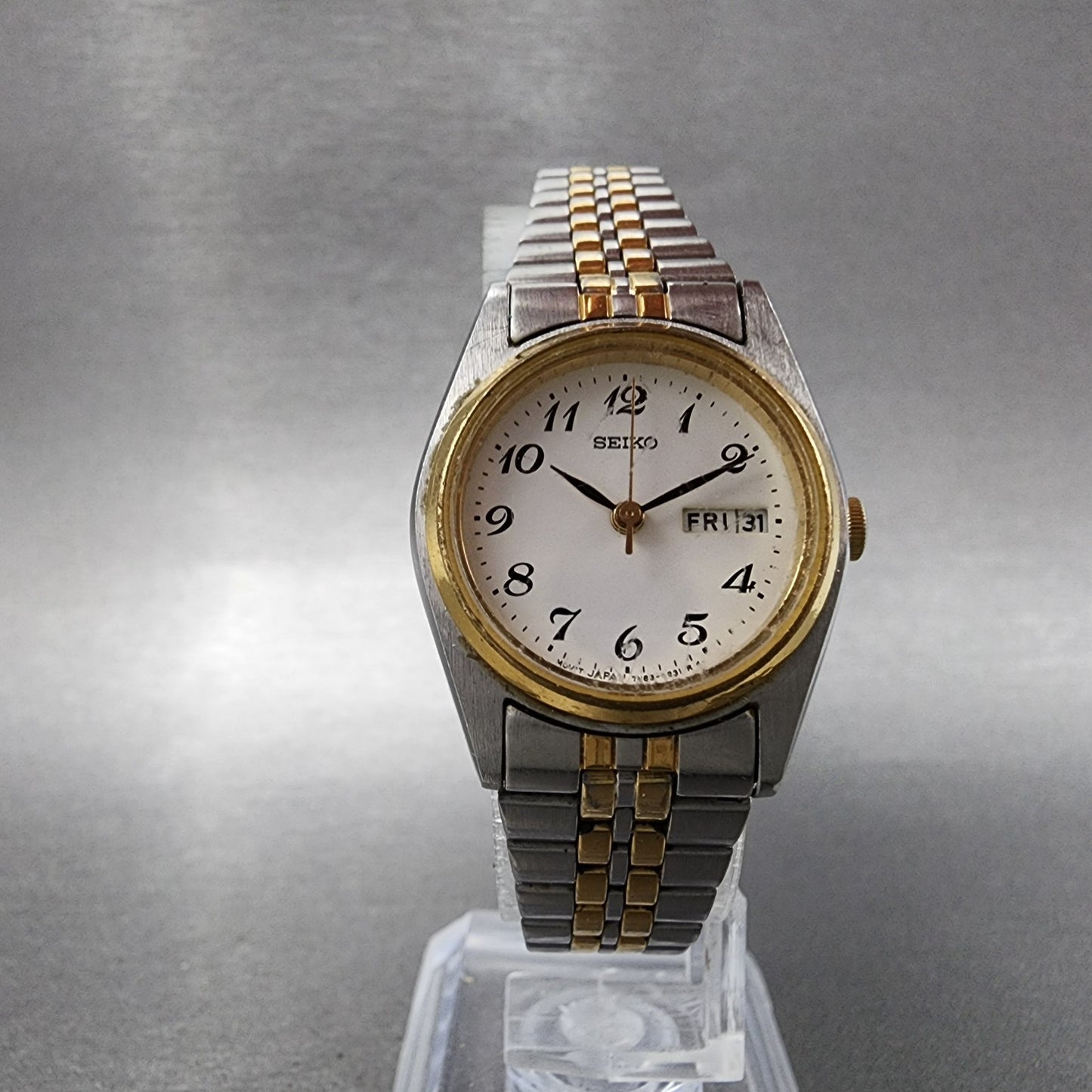 Seiko Watch Women 25mm White Dial Two Tone Daydate 7n430011 Round New Battery5