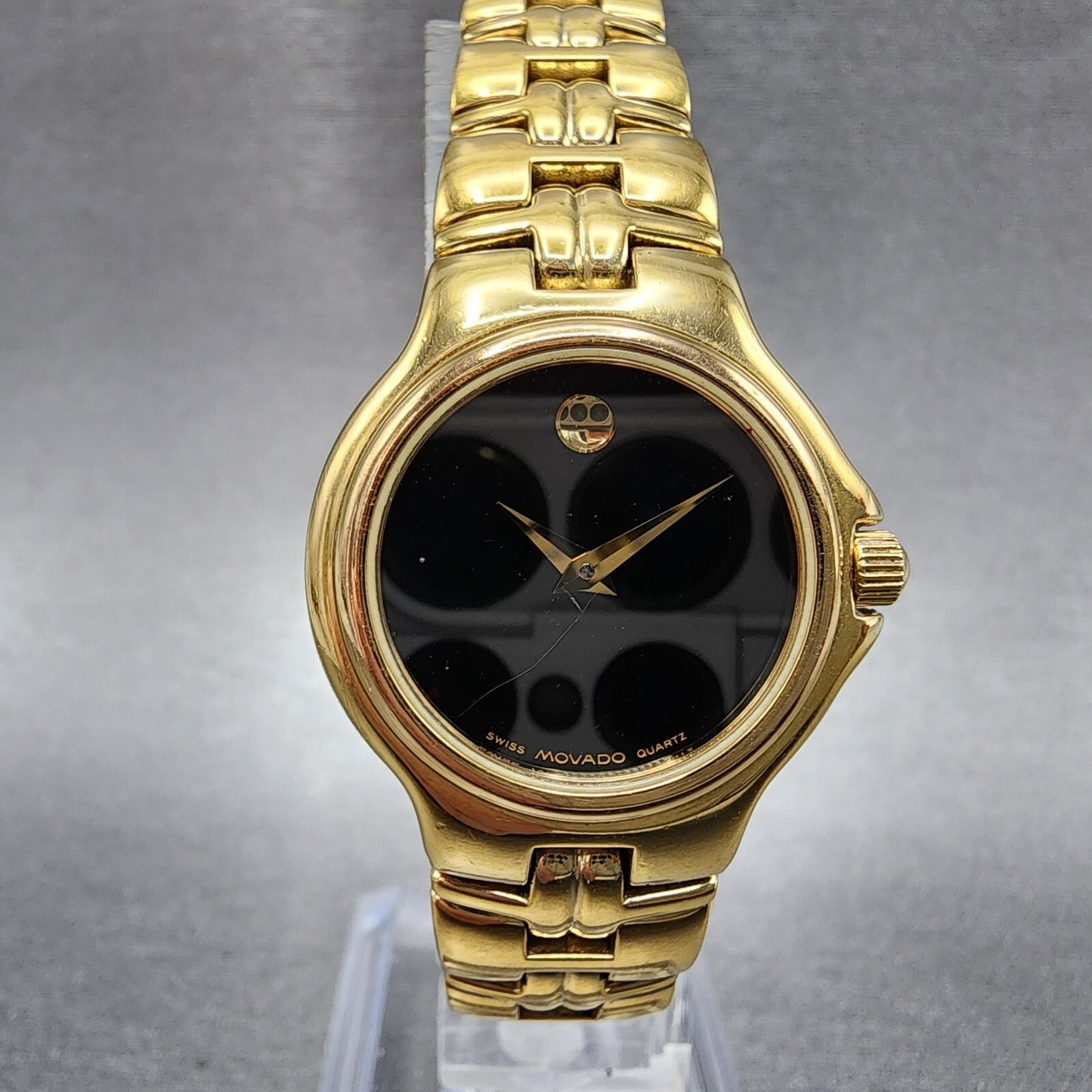 Movado Museum Watch Women 25mm Black Dial Gold Tone Round 88A1827 New Battery0