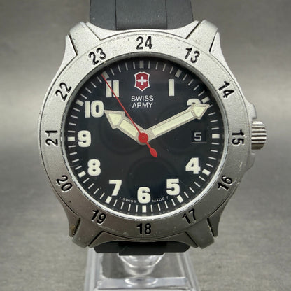 Swiss Army Watch Men 39mm Black Dial Silver Tone Round MK-5057 New Battery VTG0