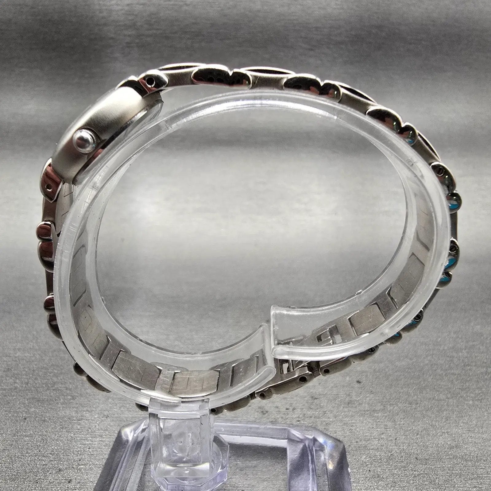Bulova Watch Women 20mm MOP Dial Silver Tone Round 96L90 New Battery Bracelet6