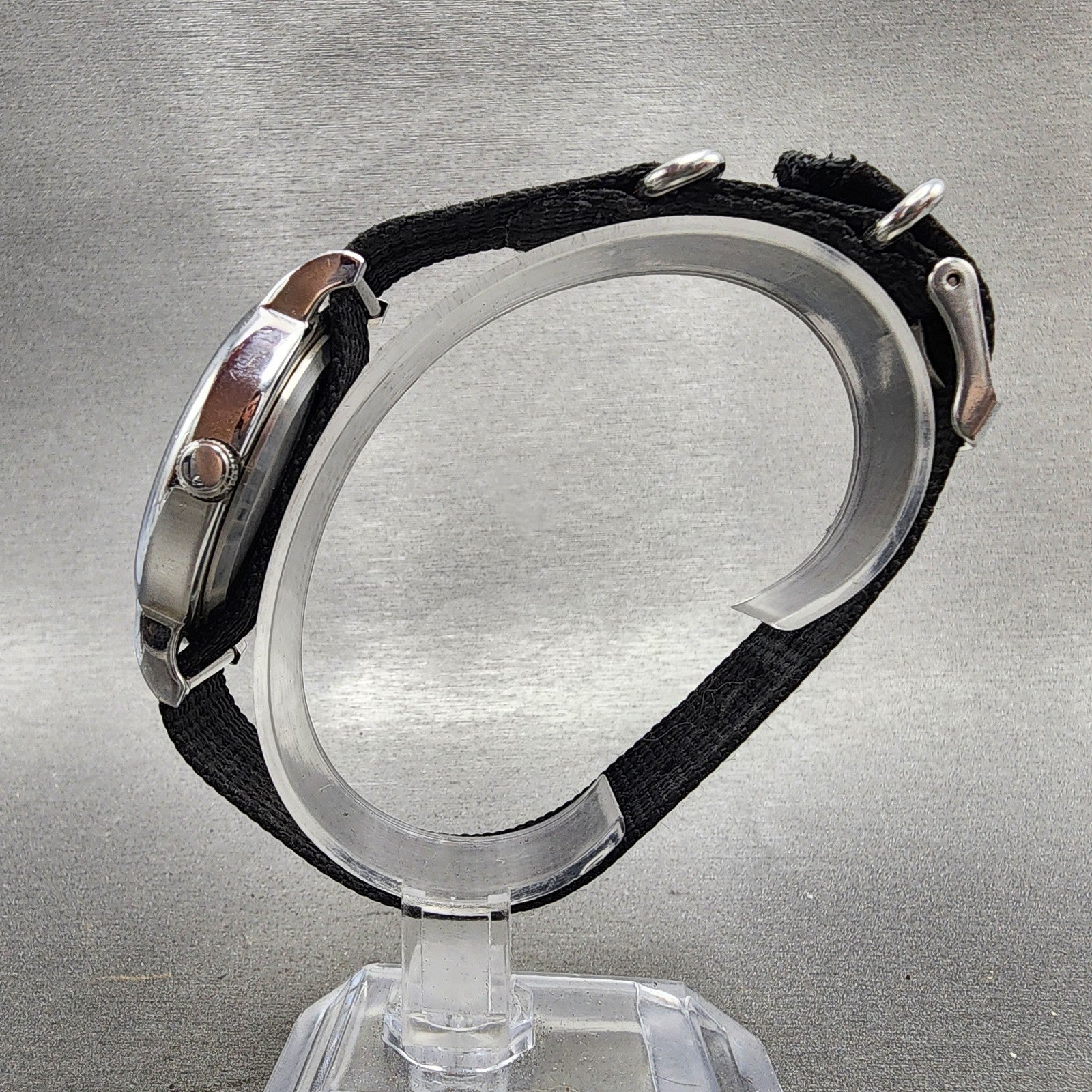 Timex Weekender Watch Men 38mm Cream Dial Silver Tone Indiglo READ!! New Battery6