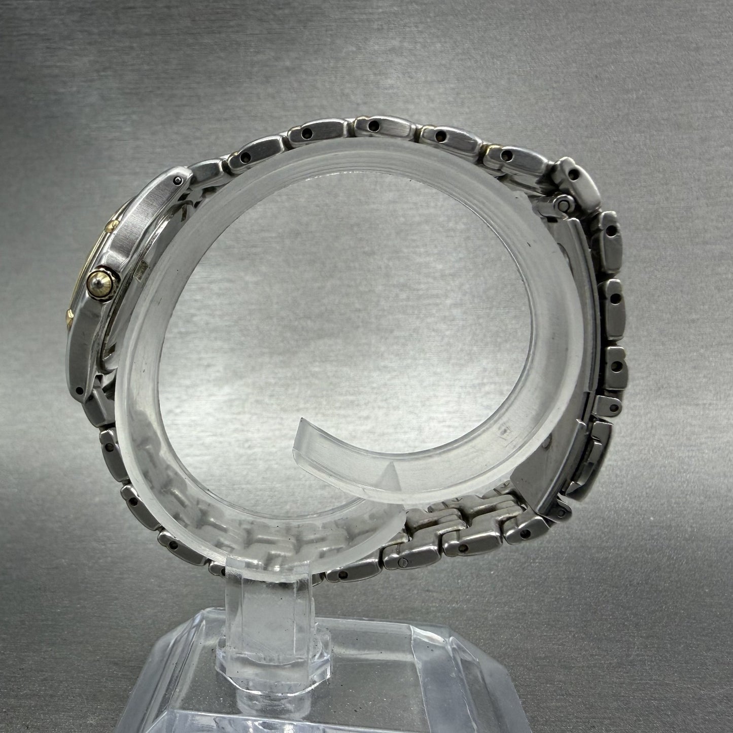 Seiko Watch Women 26mm White Dial Two Tone Date Round 7n82-0599 New Battery JKGL6
