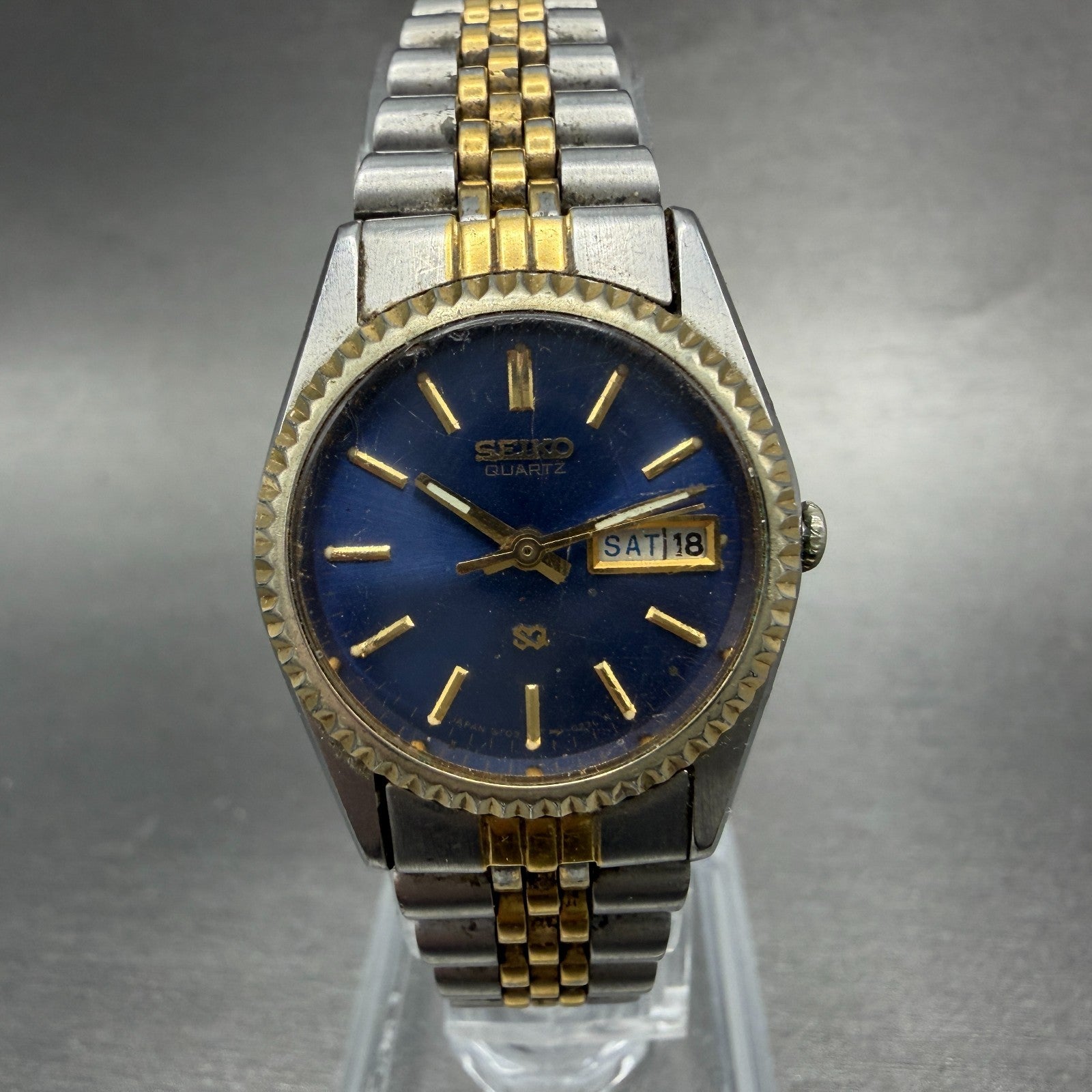 Seiko SQ Watch Women 24mm Blue Dial Two Tone Daydate Round New Battery AN4F0