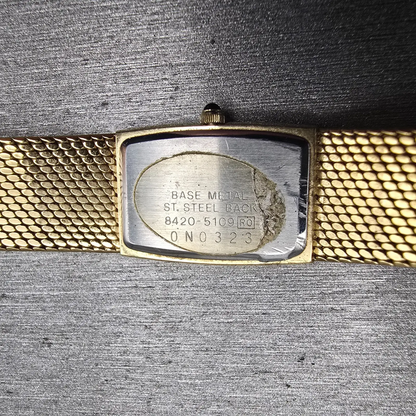 Seiko Lassale Watch Women 14mm Black Dial Gold Tone Rectangle 8420-5109 New Batt10