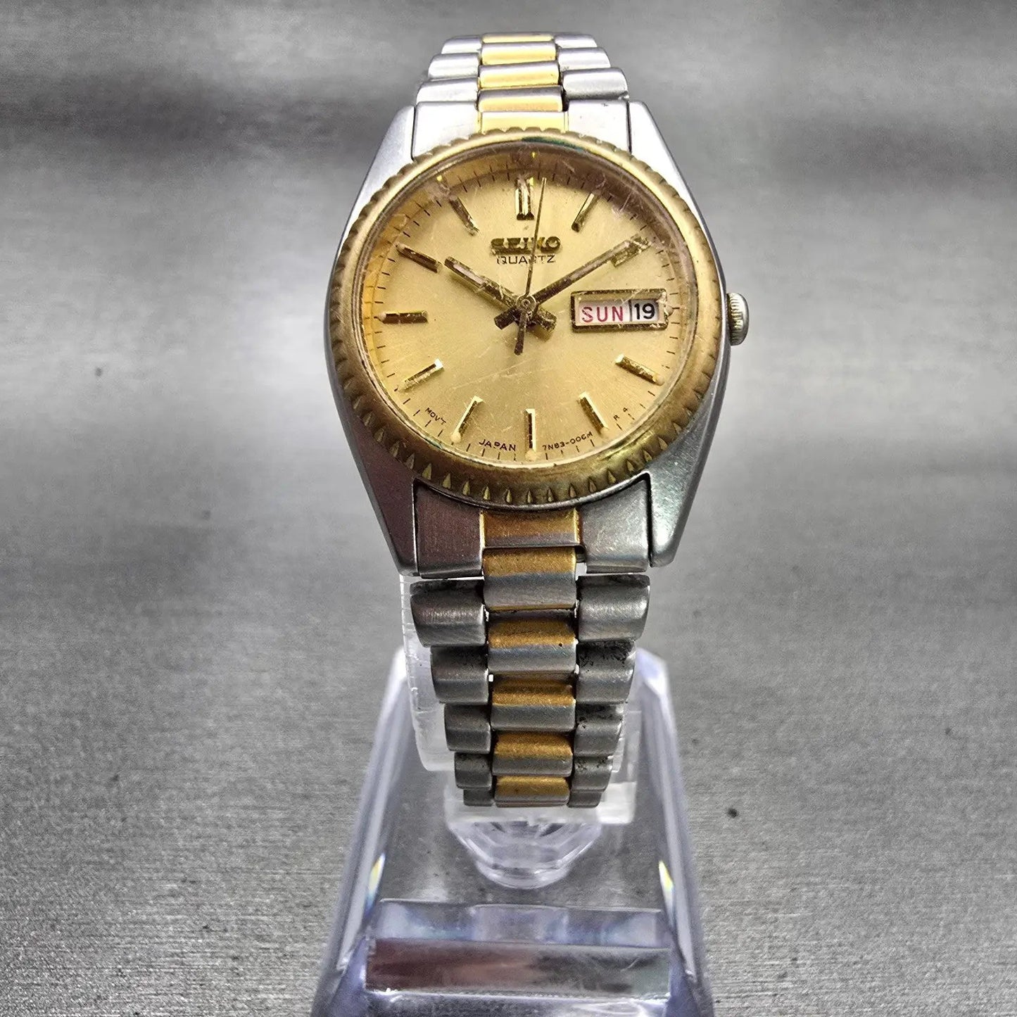 Seiko Watch Women 24mm Gold Dial Two Tone Daydate Round 7N83-0041 New Battery F5