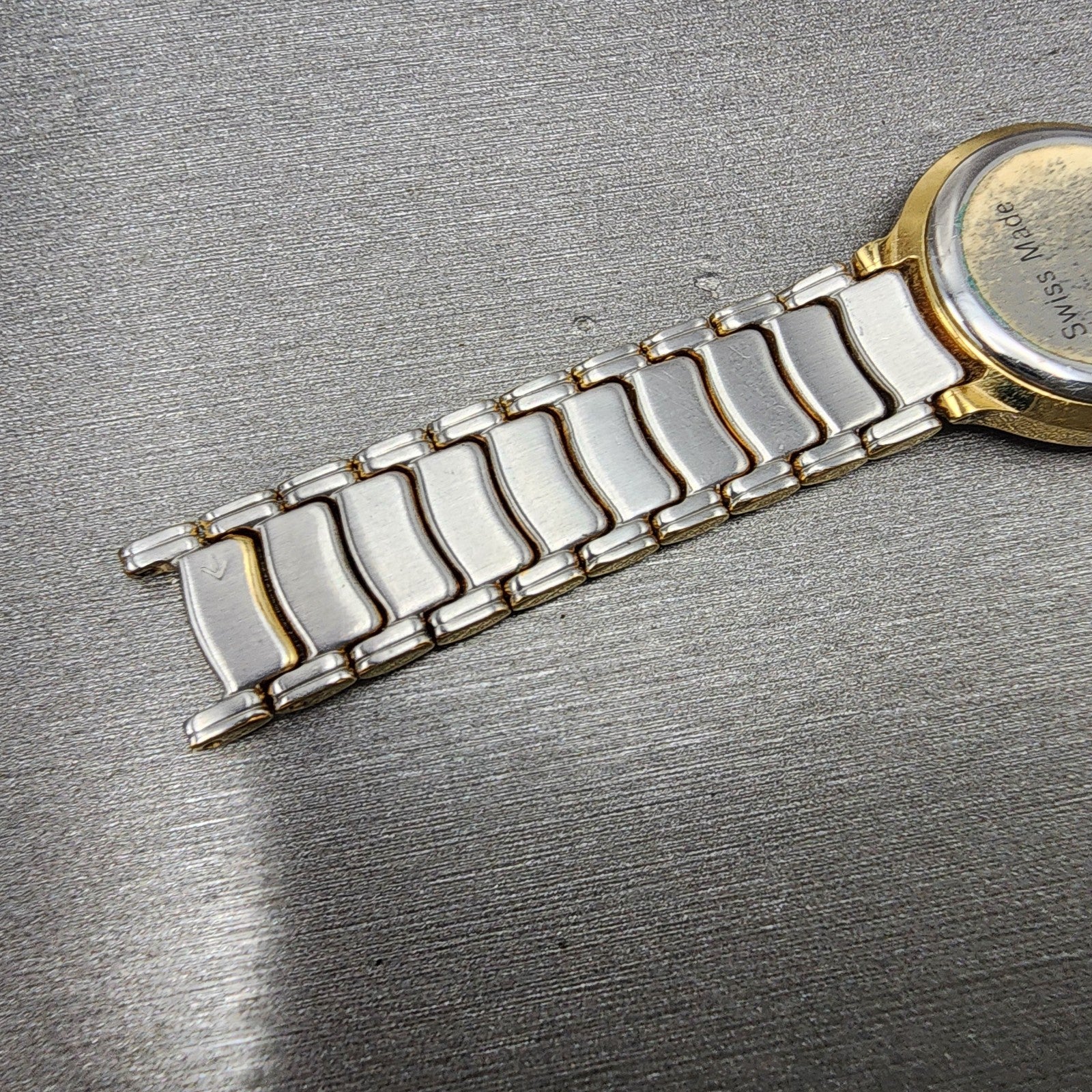 Rado Lesoir Watch Women 23mm Gold Dial Gold Tone Roud 202 PARTS11