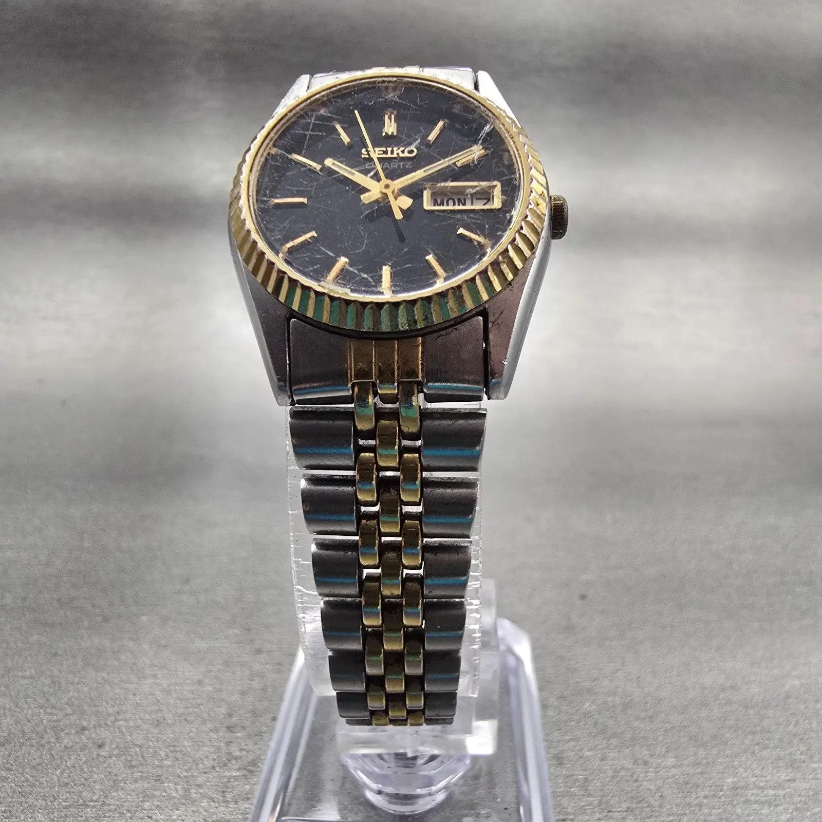 Seiko Watch Women 23mm Black Dial Two Tone Daydate Round 7N83-0049 New Battery5