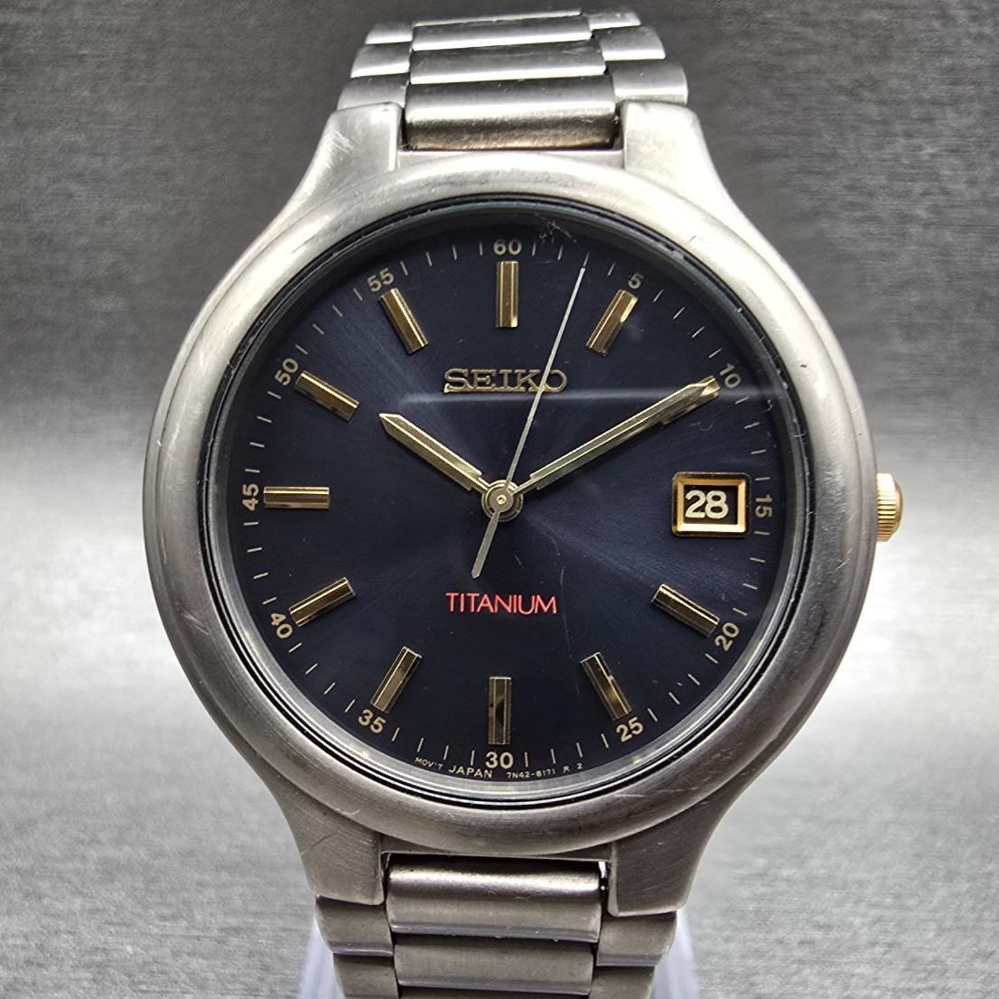 Seiko Titanium Watch Men 37mm Blue Dial Gray Date Round 7N42-8109 New Batt0