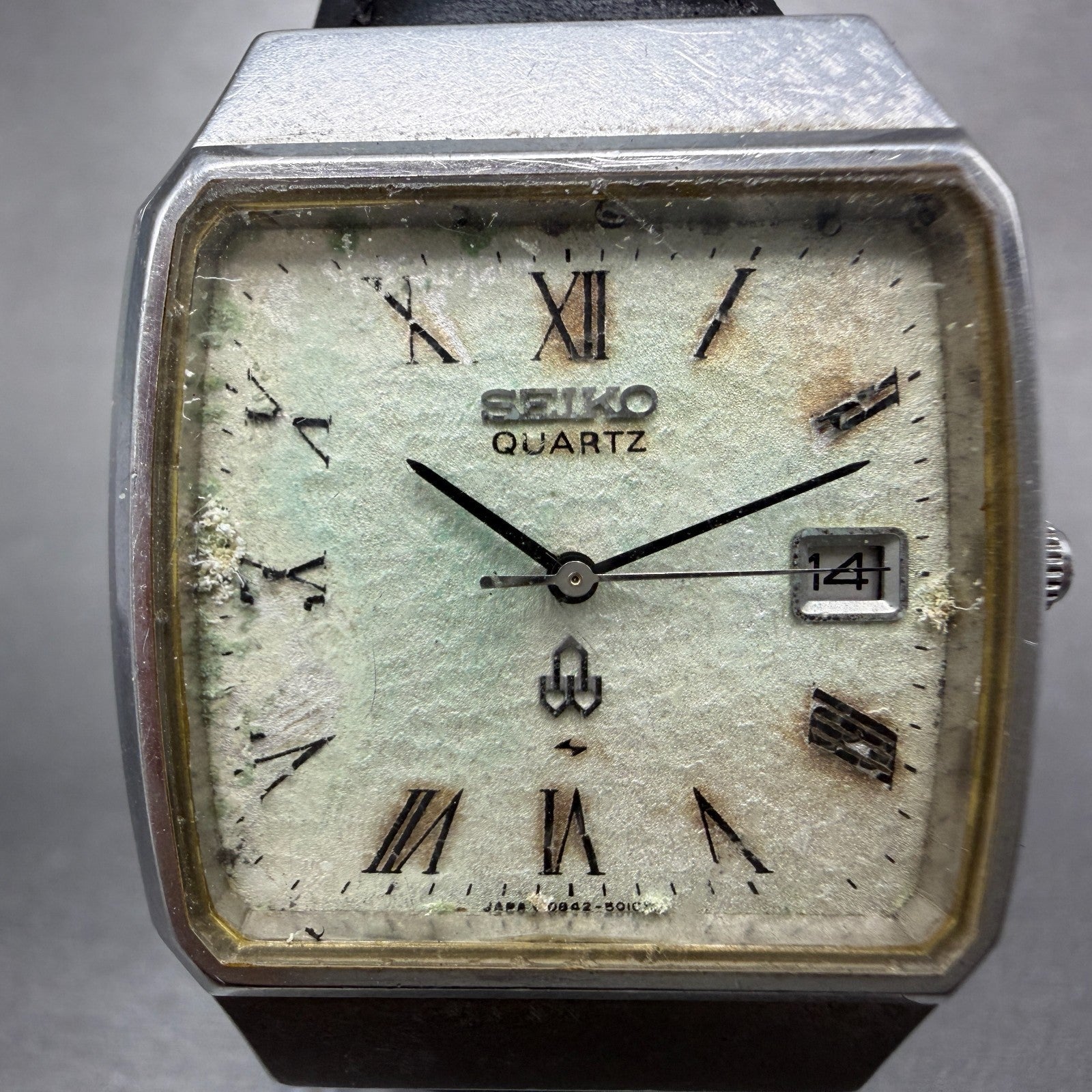 Seiko watch Men 33mm White Textured Dial Silver Tone Date 08425010 New Battery31