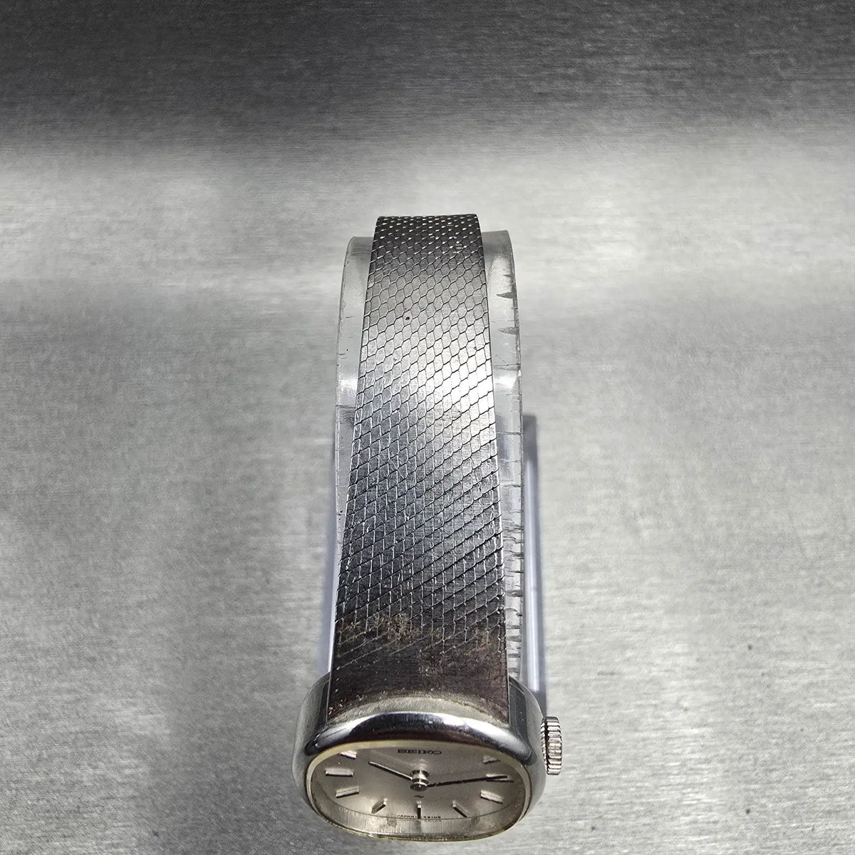 Seiko Watch Women 21mm Silver Dial Silver Tone Round 11-4670 Manual Wind Works 94
