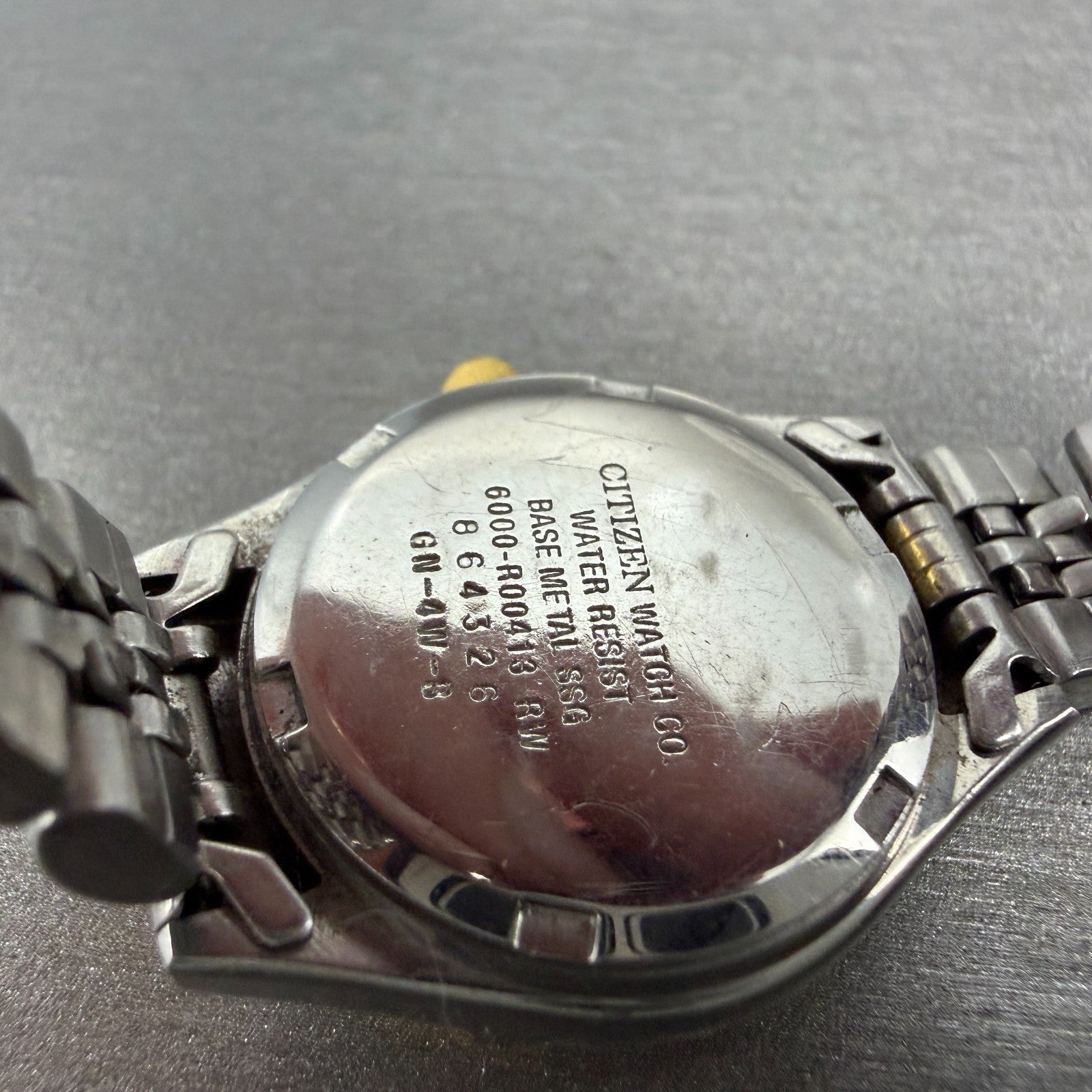 Citizen CQ Watch Women 25mm Silver Dial Two Tone Daydate 6000-R00413 New Batt KL9