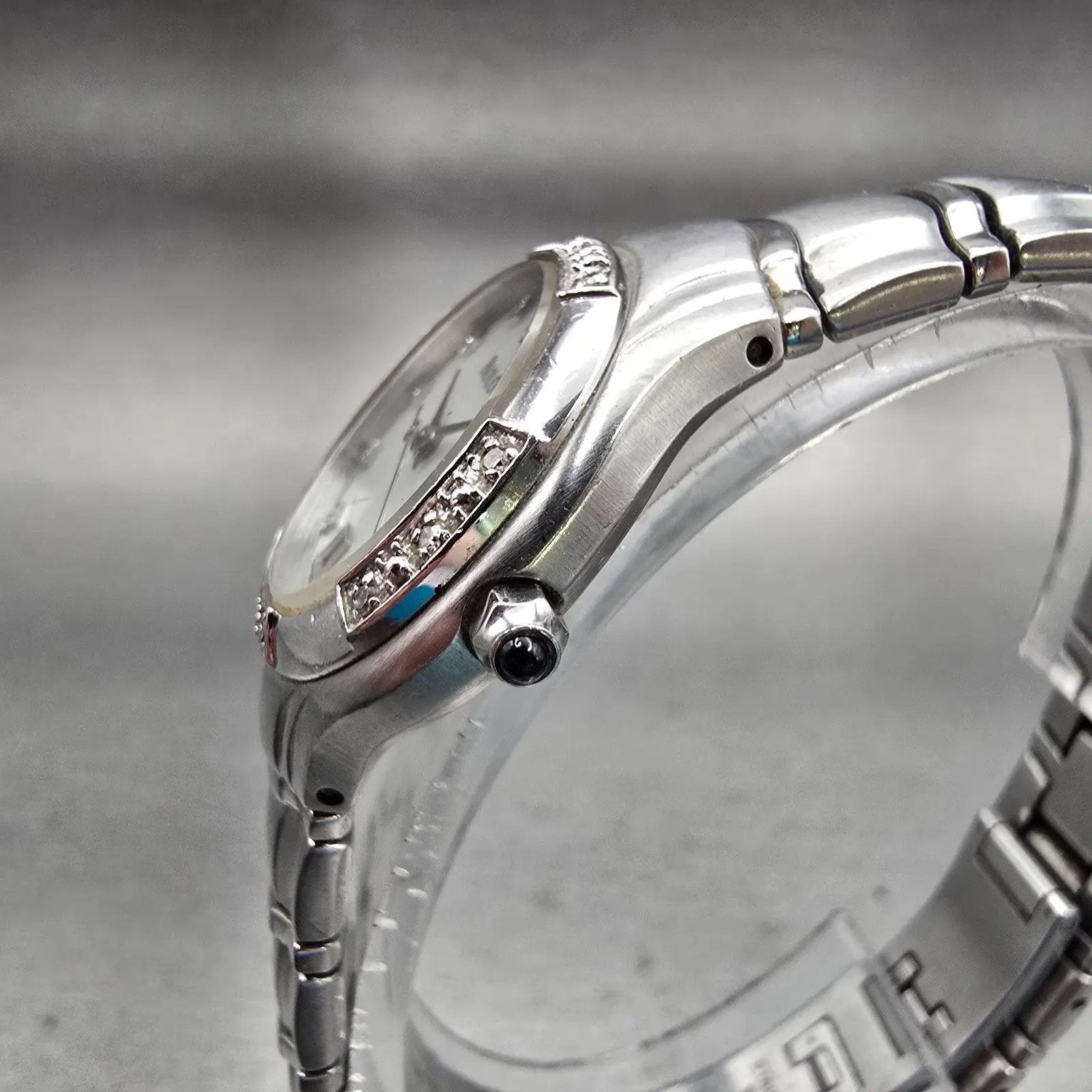 Bulova Watch Women 26mm MOP Dial Silver Tone Date Diamonds Round New Batt 96R101