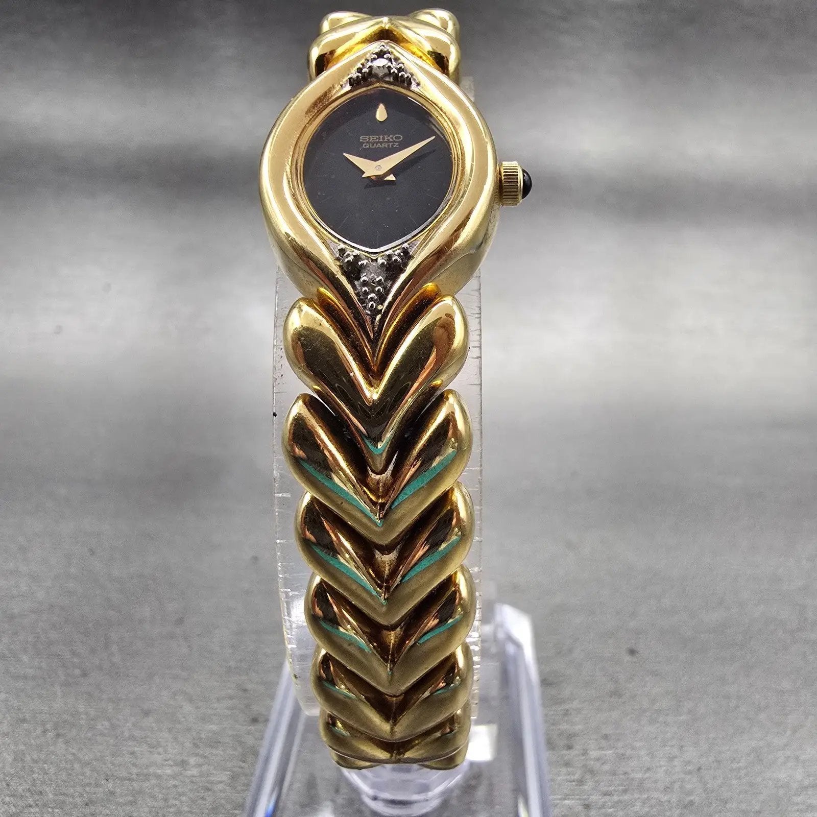 Seiko Watch Women 17mm Black Dial Gold Tone Gemmed 4N00-5979 New Battery Vintage5