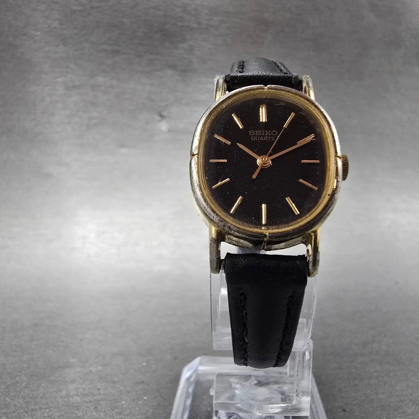 Seiko Watch Women 20mm Black Dial Gold Tone Oval 3421-5320 New Battery Vintage5