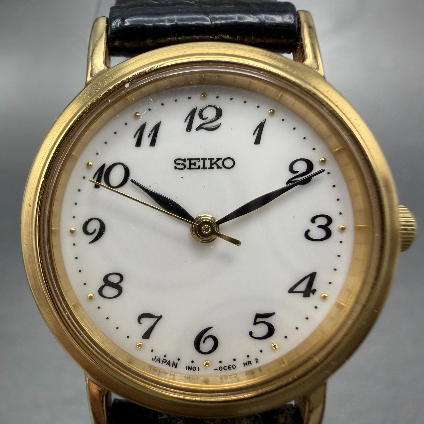 Seiko Watch Women 23mm White Dial Gold Tone Round 1N01-0BA0 New Battery Vintage1