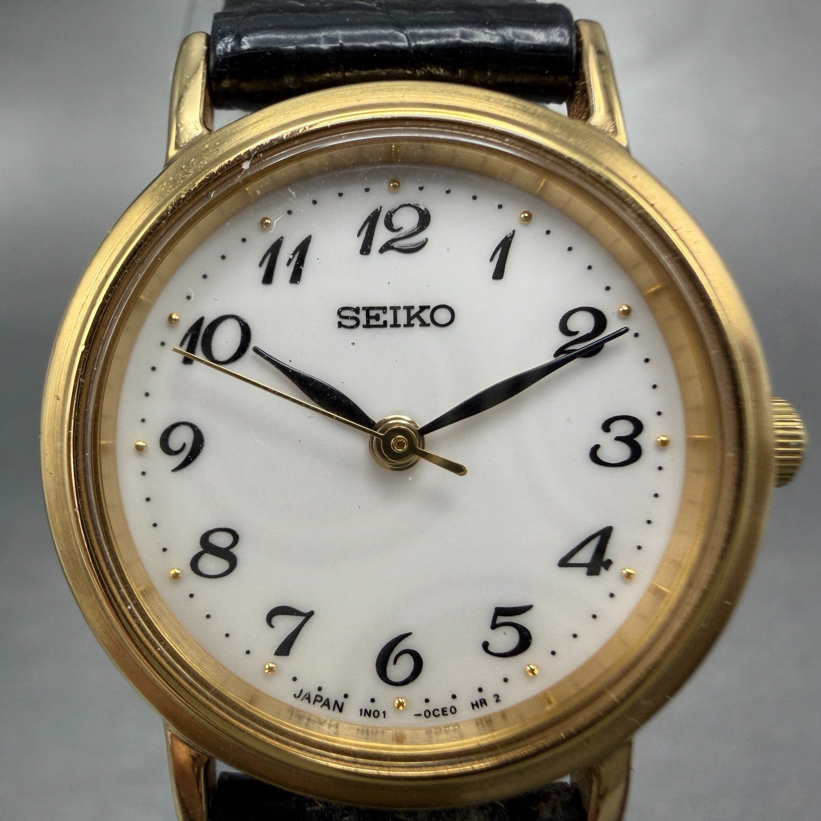 Seiko Watch Women 23mm White Dial Gold Tone Round 1N01-0BA0 New Battery Vintage1