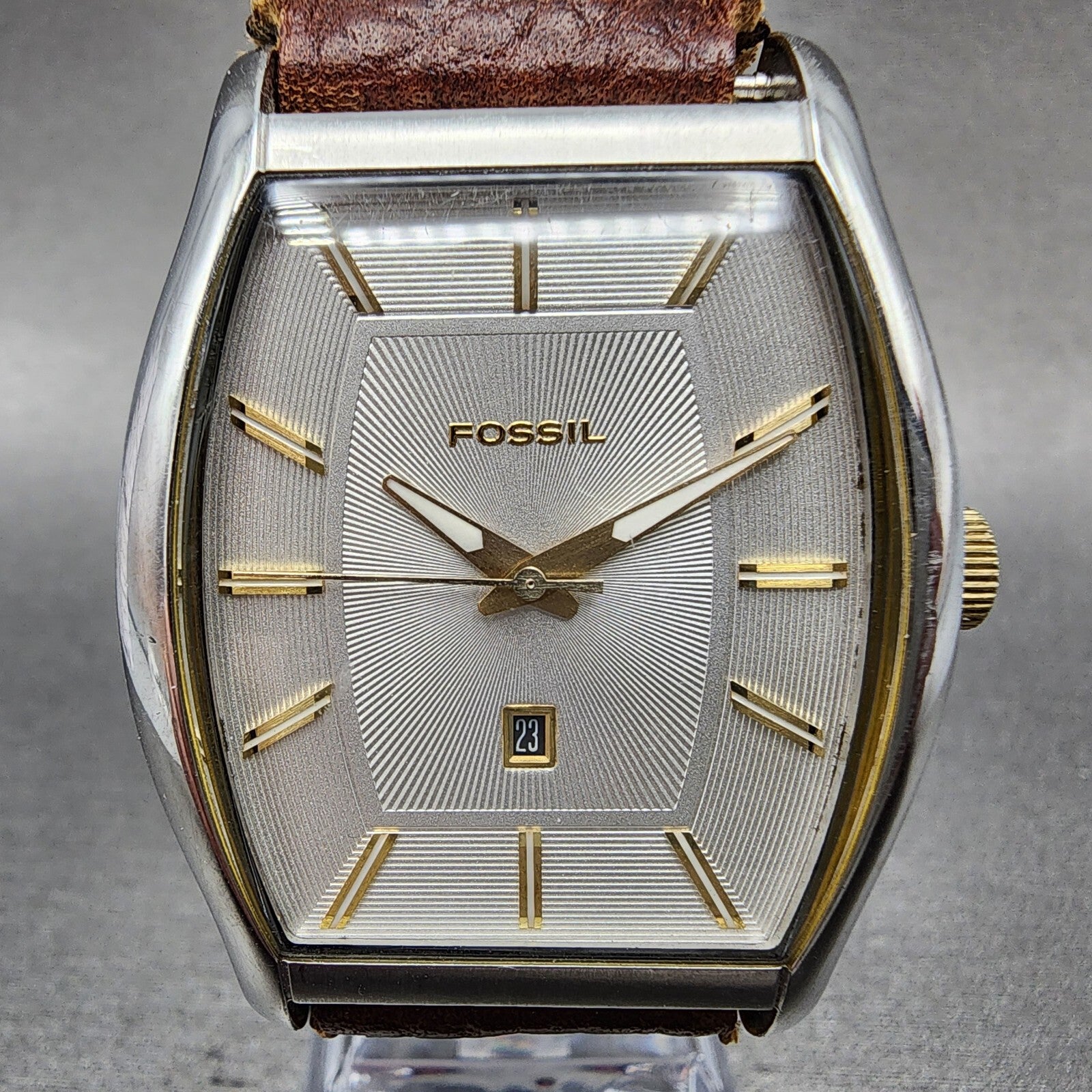Fossil Watch Men 35mm White Dial Silver Tone Date Tonneau FS4454 New Battery1