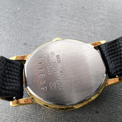 Seiko Watch Women 18mm Gold Dial Gold Tone Oval 2Y005C29 New Battery VTG9