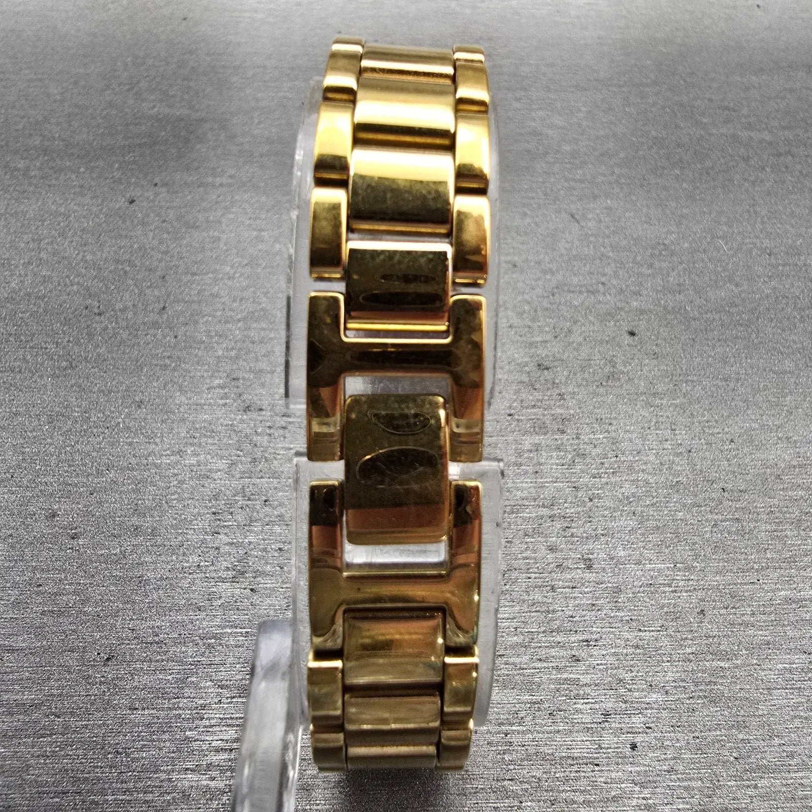 Seiko Pulsar Watch Women 12mm White Dial Gold Tone Rectangle V220-X012 New Batt7