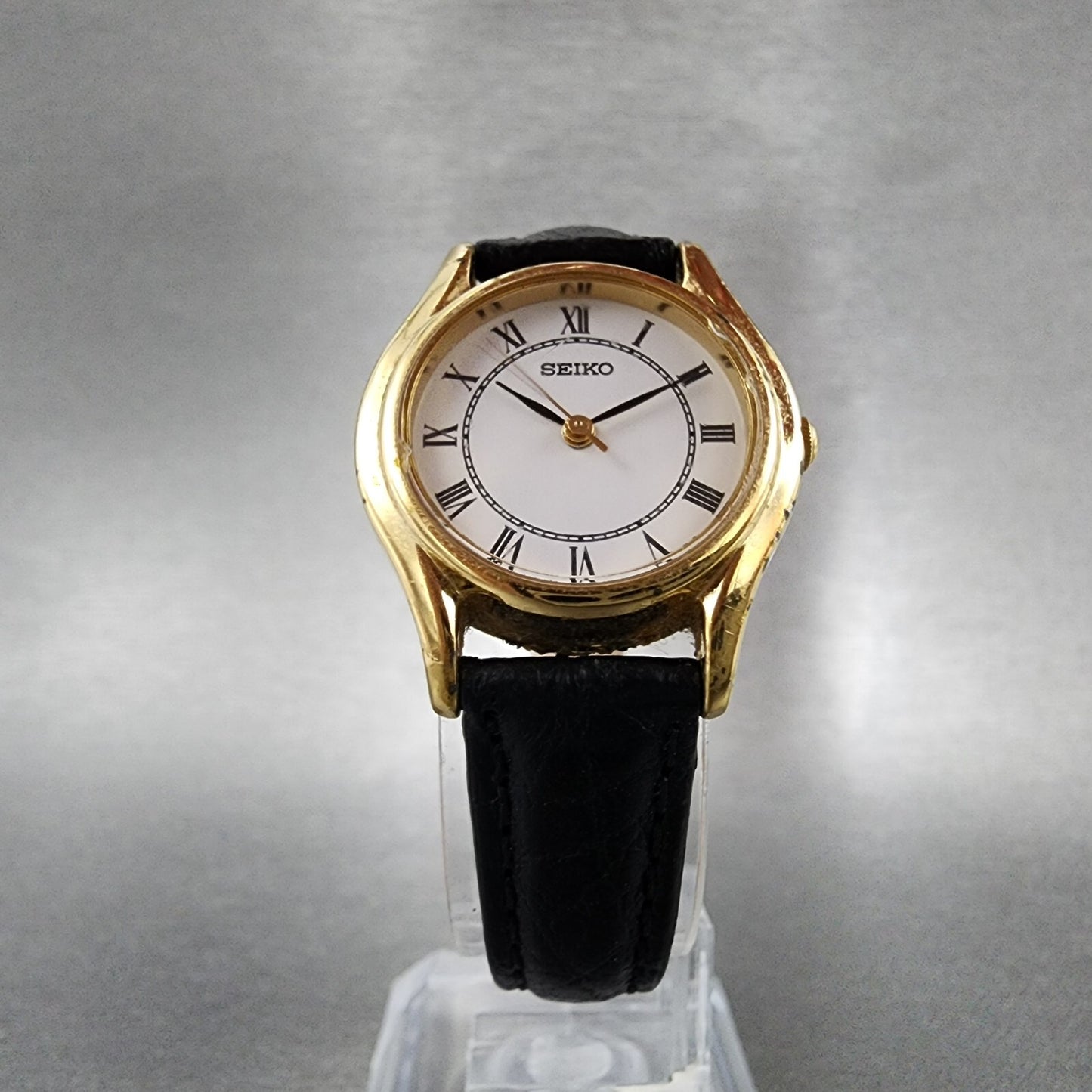 Seiko Watch Women 24mm White Dial Gold Tone Round 1N010K00 New Battery4