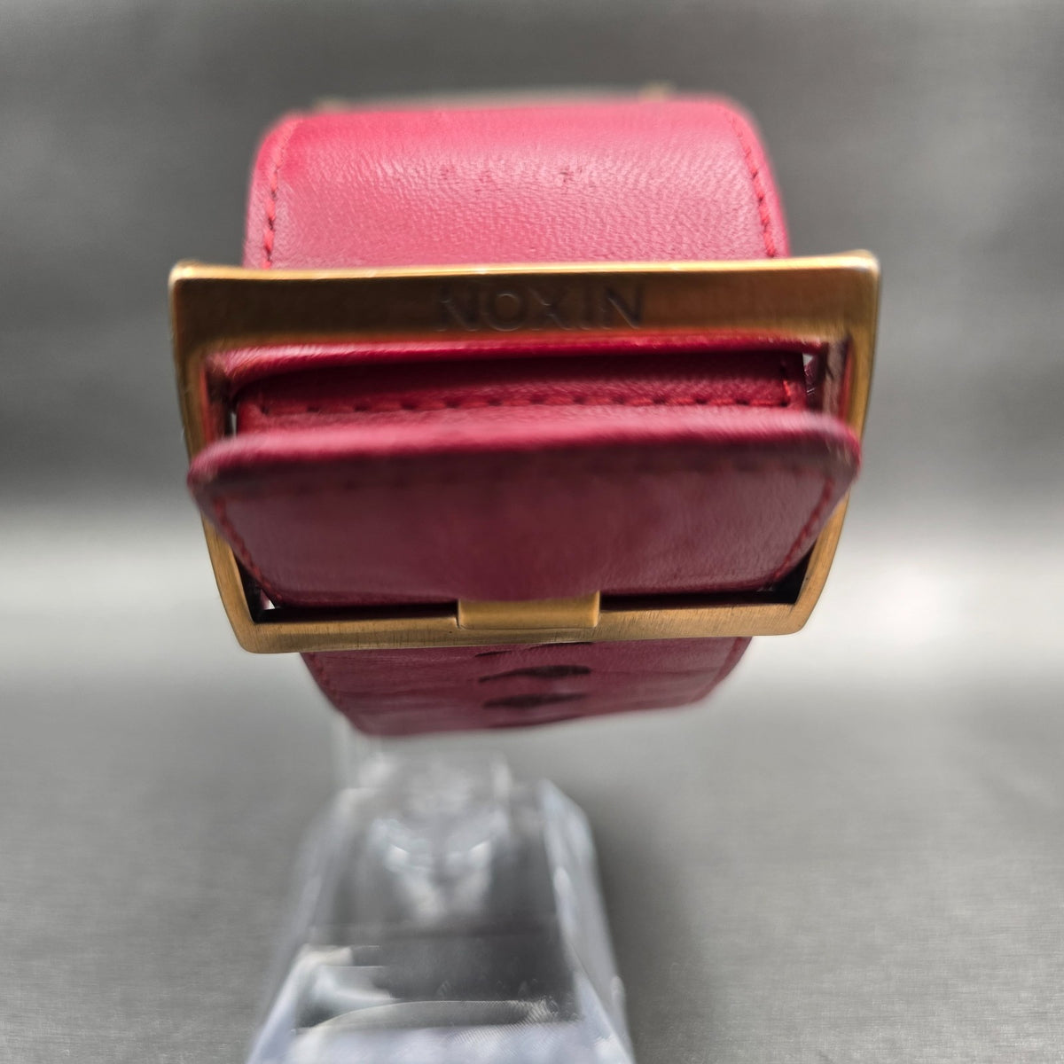 Nixon The Motif Watch Women 38mm Red Dial Gold Tone Rectangle New Battery7