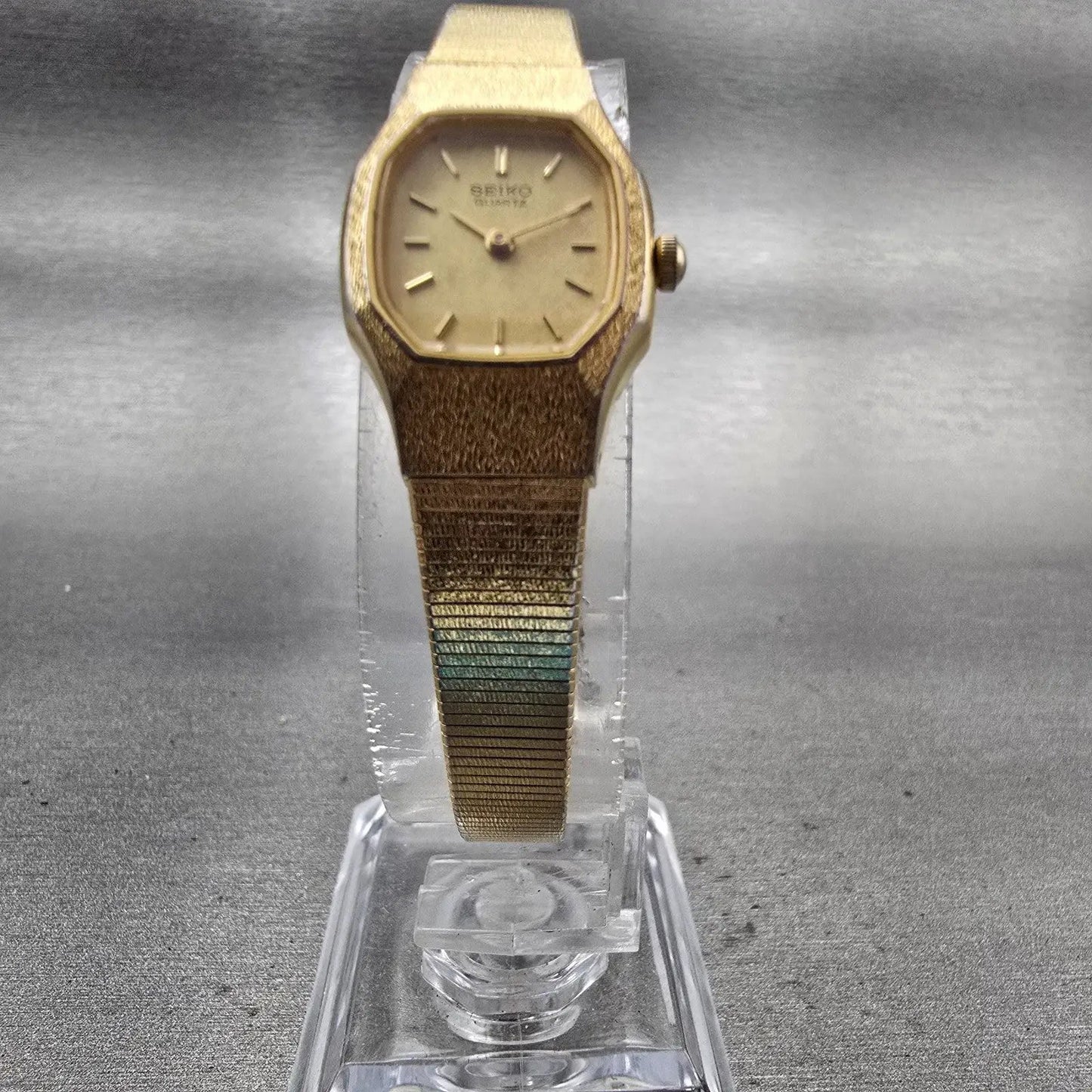 Seiko Watch Women 16mm Gold Dial Gold Tone Octagon 2P20-5H39 New Battery Vintage5