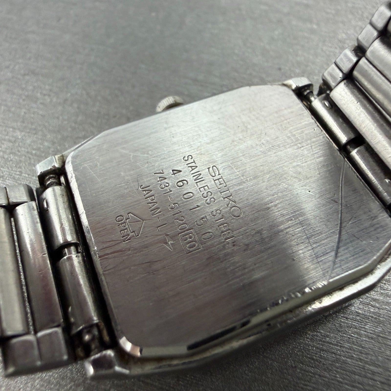 Seiko Tank Watch Men 27mm Silver Dial Silver Tone Octagon 7431-5120 PARTS VTG10