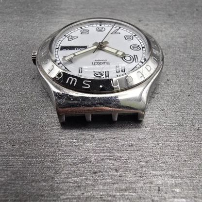 Swatch Irony Casse-Cou Watch Men 37mm Silver Dial Steel YGS732 Daydate New Batt2
