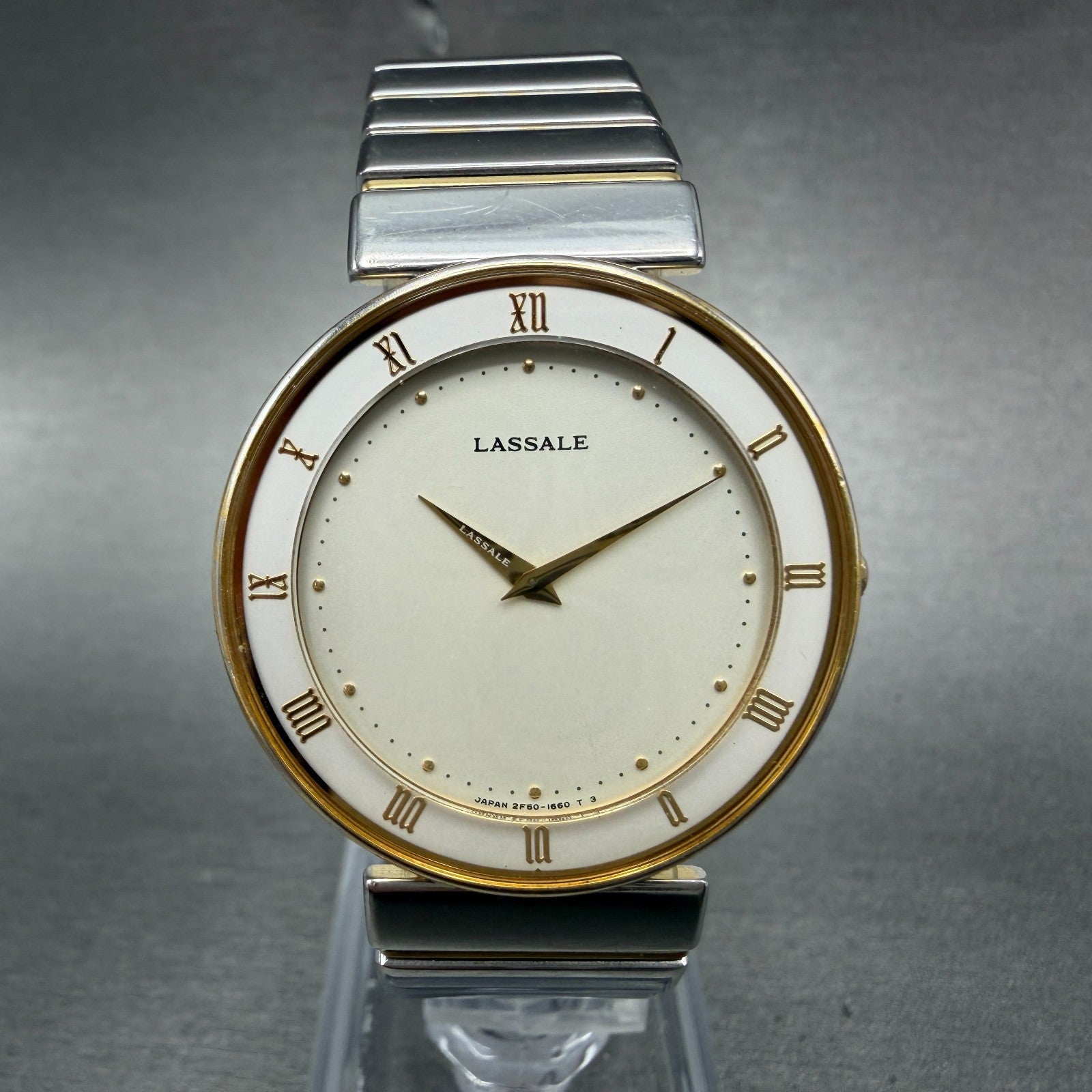 Seiko Lassale Watch Unisex 32mm White Dial Two Tone Round 2F50-0360 New Battery0