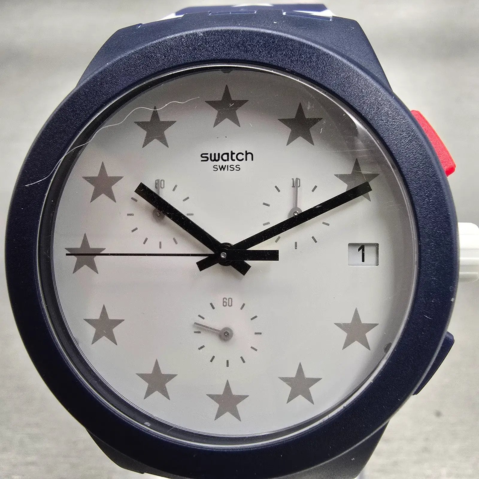 Swatch Free & Brave Chronograph Watch Men White Dial Blue Date SUSZ401 New Batt31