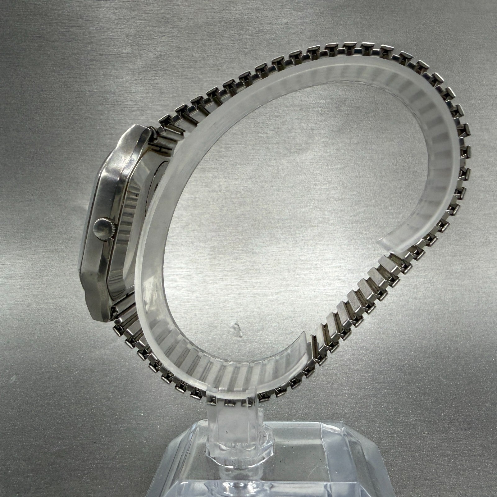 Seiko Lord Quartz Watch Men 34mm Silver Dial Silver Tone Daydate 7143-5000 PARTS7