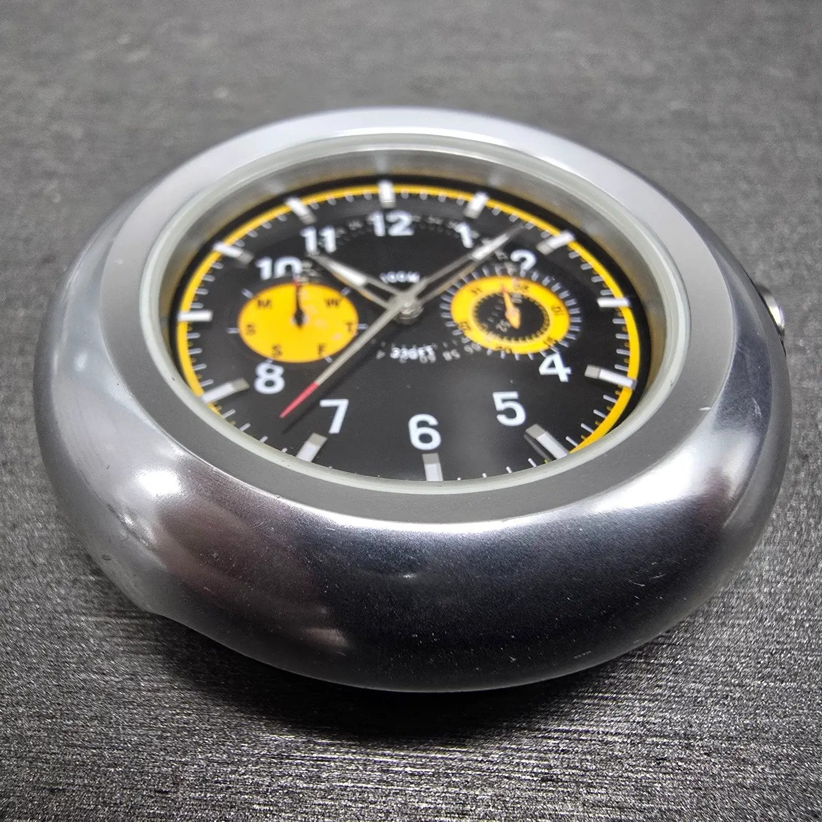 Nike Oregon Chronograph Watch Men 45mm Black Dial Silver Tone Round Sample PARTS3
