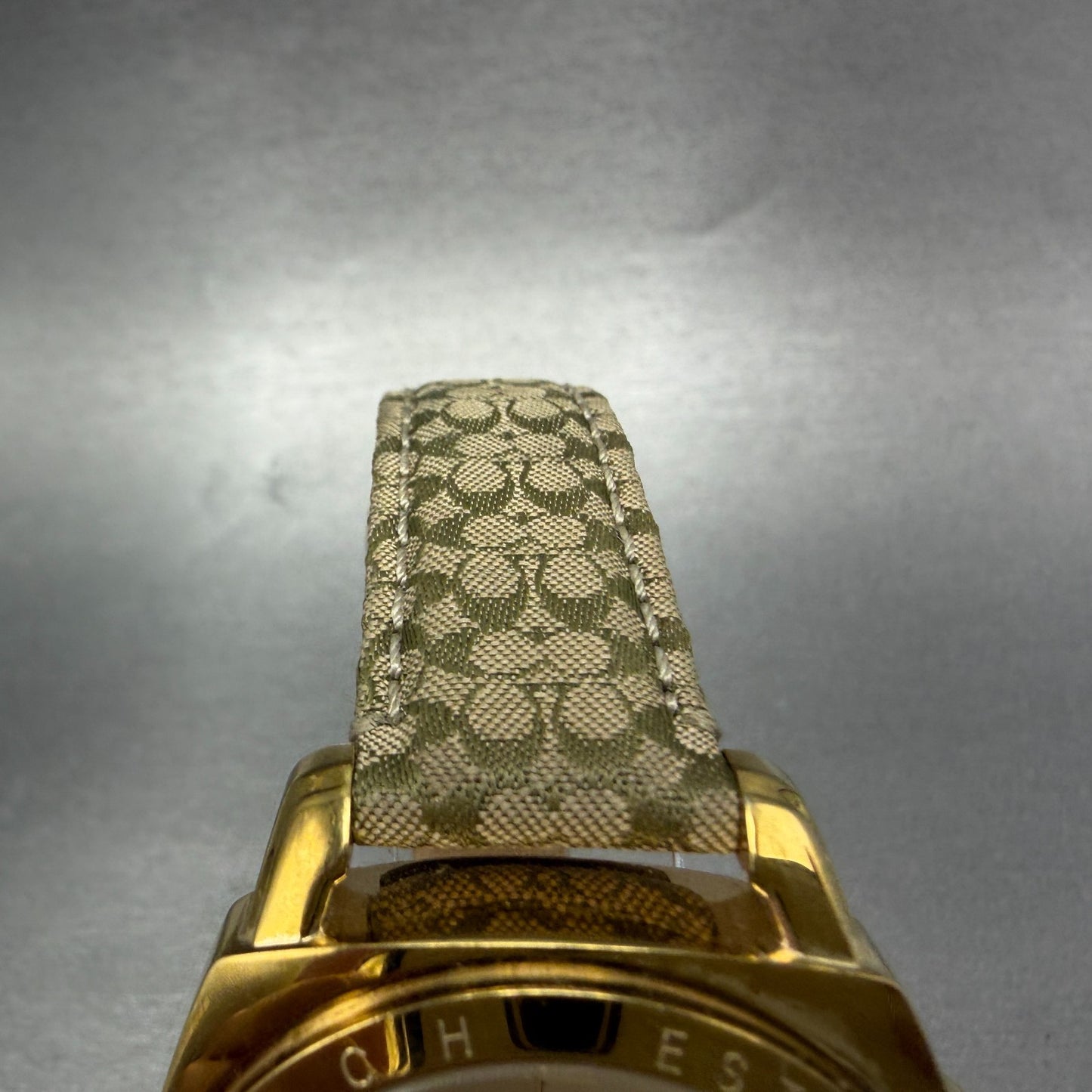 Coach Boyfriend Watch Women 38mm Champagne Dial Gold Tone Round New Battery A4