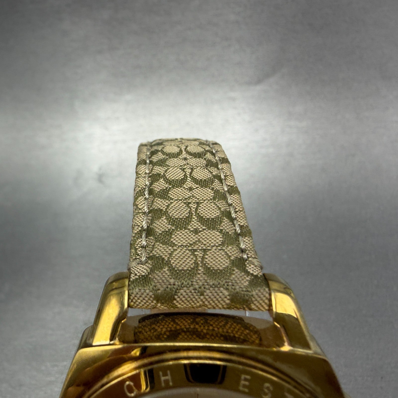 Coach Boyfriend Watch Women 38mm Champagne Dial Gold Tone Round New Battery A4