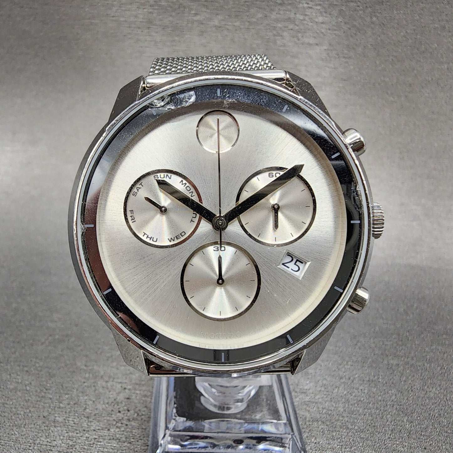 Movado Bold Chronograph Watch Men 44mm Silver Dial Steel Daydate Round New batt0