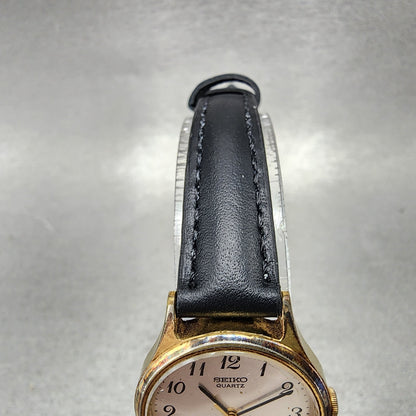 Seiko Watch Women 25mm Silver Dial Gold Tone Round 26210130 New Battery4