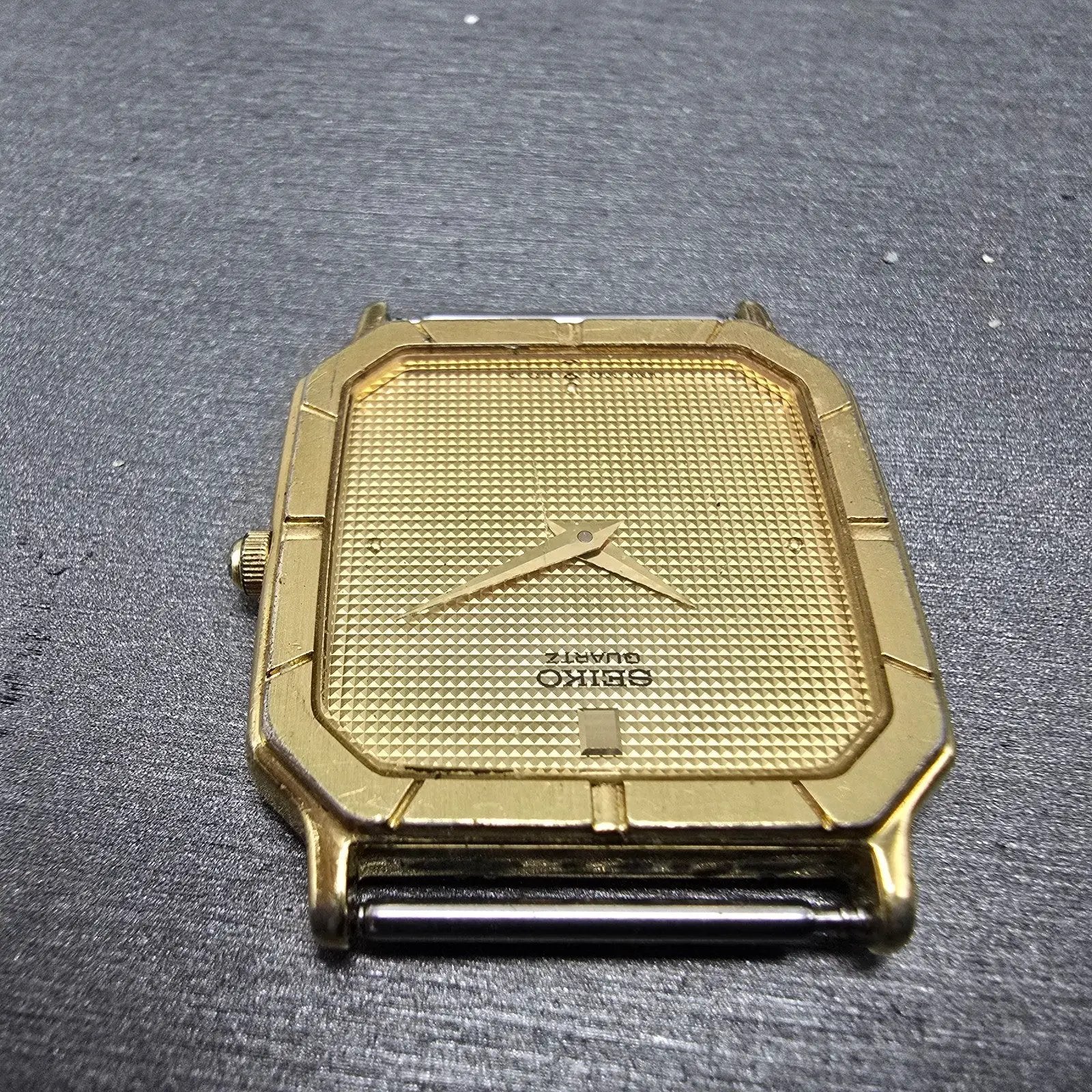 Seiko Tank Watch Men 28mm Champagne Dial Gold Tone Rectangle 9020-5320 PARTS VTG5