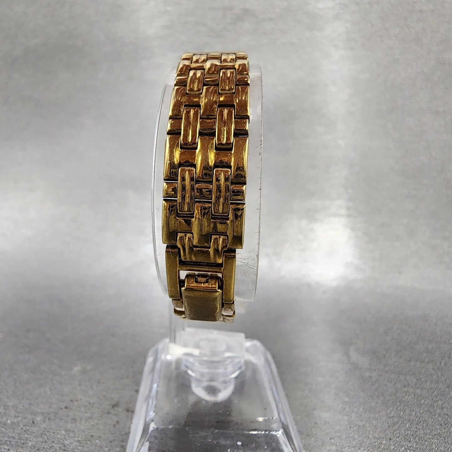 Seiko Tank Watch Women 16mm Black Dial Gold Tone Rectangle 1n005f50 New Battery7