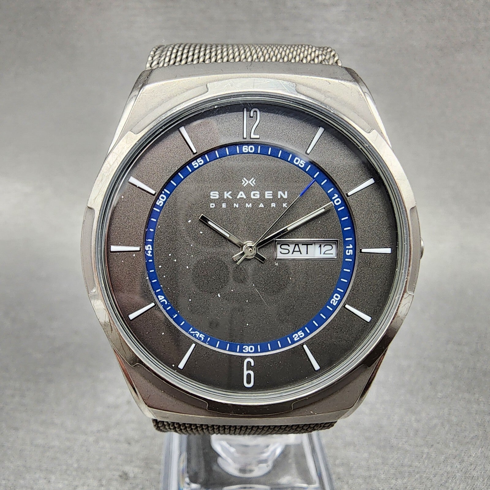 Skagen Melbye Watch Men 40mm Gray Dial Titanium Daydate Round New Batt READ!!!!0