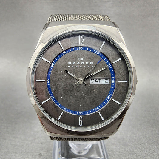 Skagen Melbye Watch Men 40mm Gray Dial Titanium Daydate Round New Batt READ!!!!0