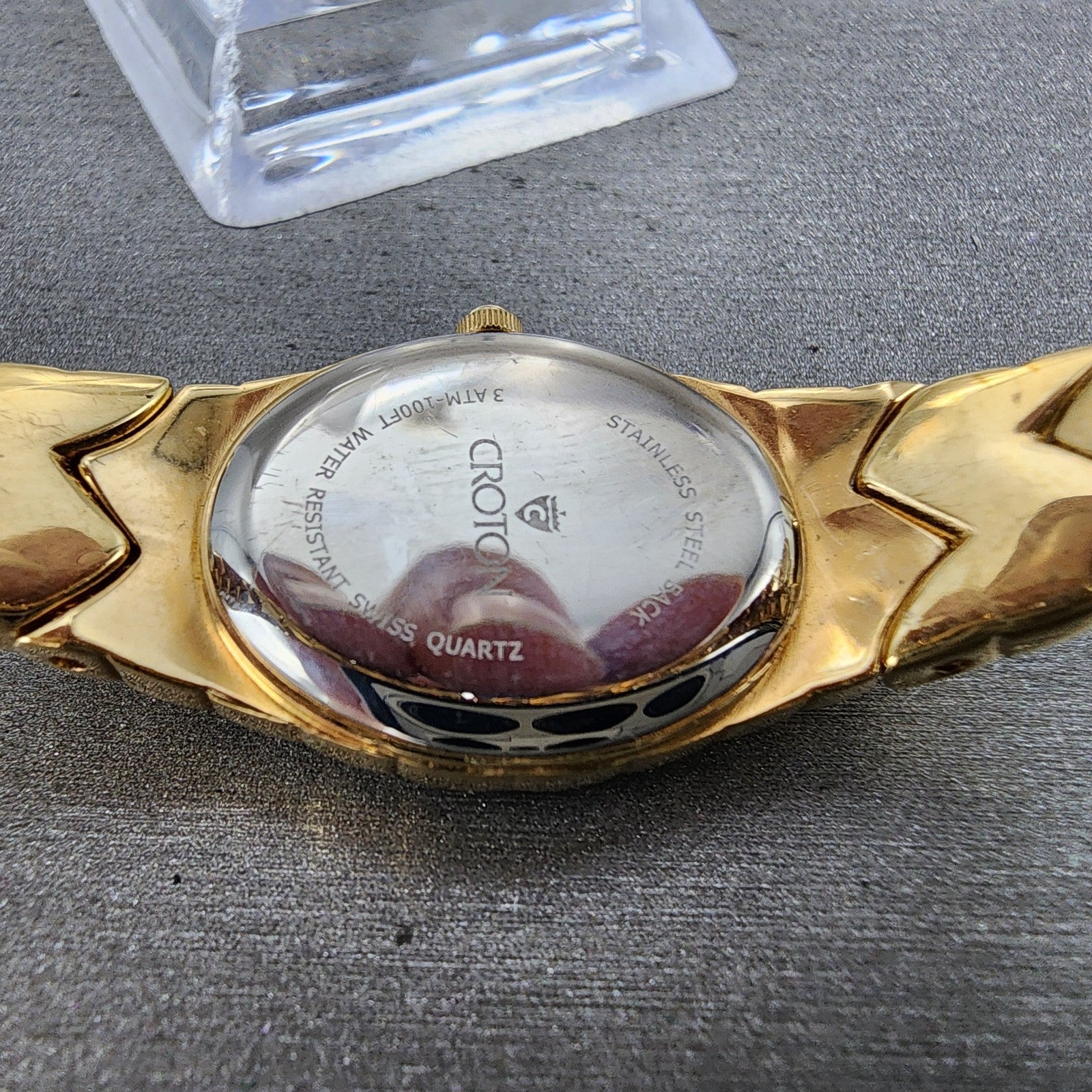 Croton Watch Women 19mm MOP Dial Gold Tone Crystal Bezel Oval new Battery9