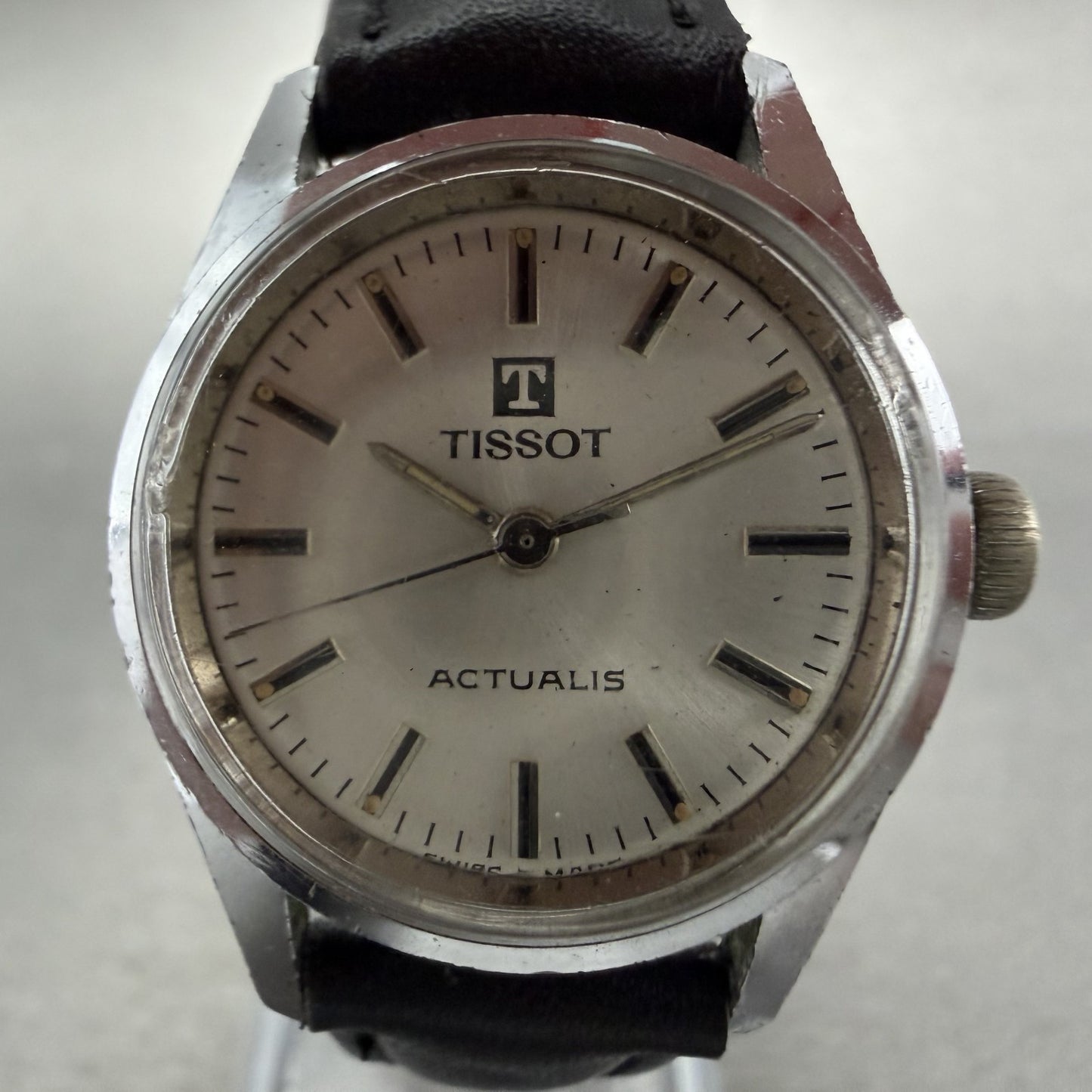 Tissot Actualis Watch Women 26mm Silver Dial Silver Tone Manual Wind Runs VTG1
