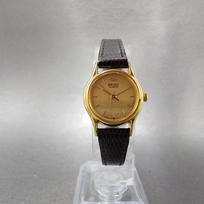 Seiko Watch Women 20mm Champagne Dial Gold Tone Round 2y010a10 New Battery5